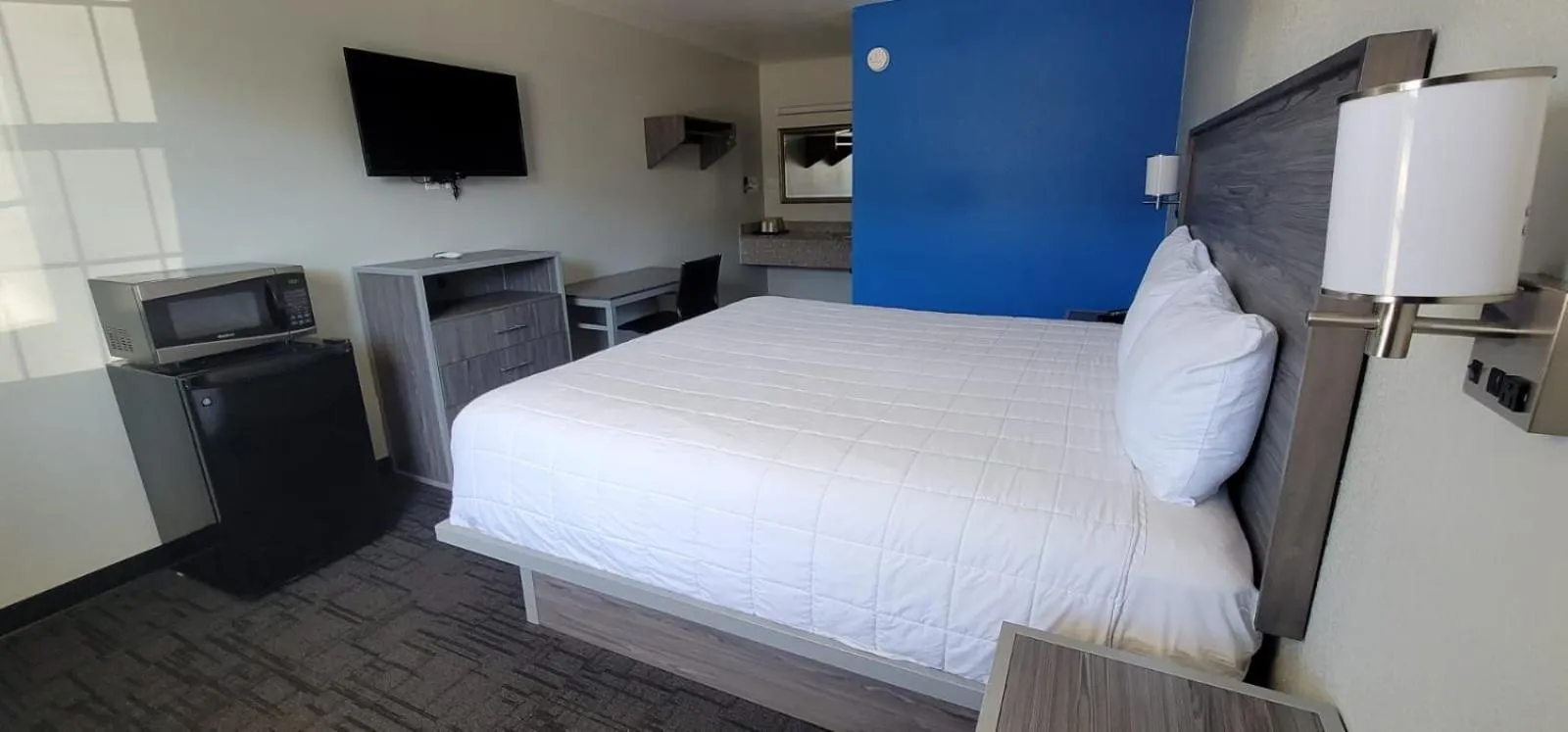 Bed in Green Country Inn