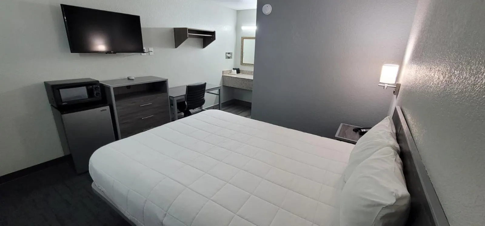 Bed in Green Country Inn