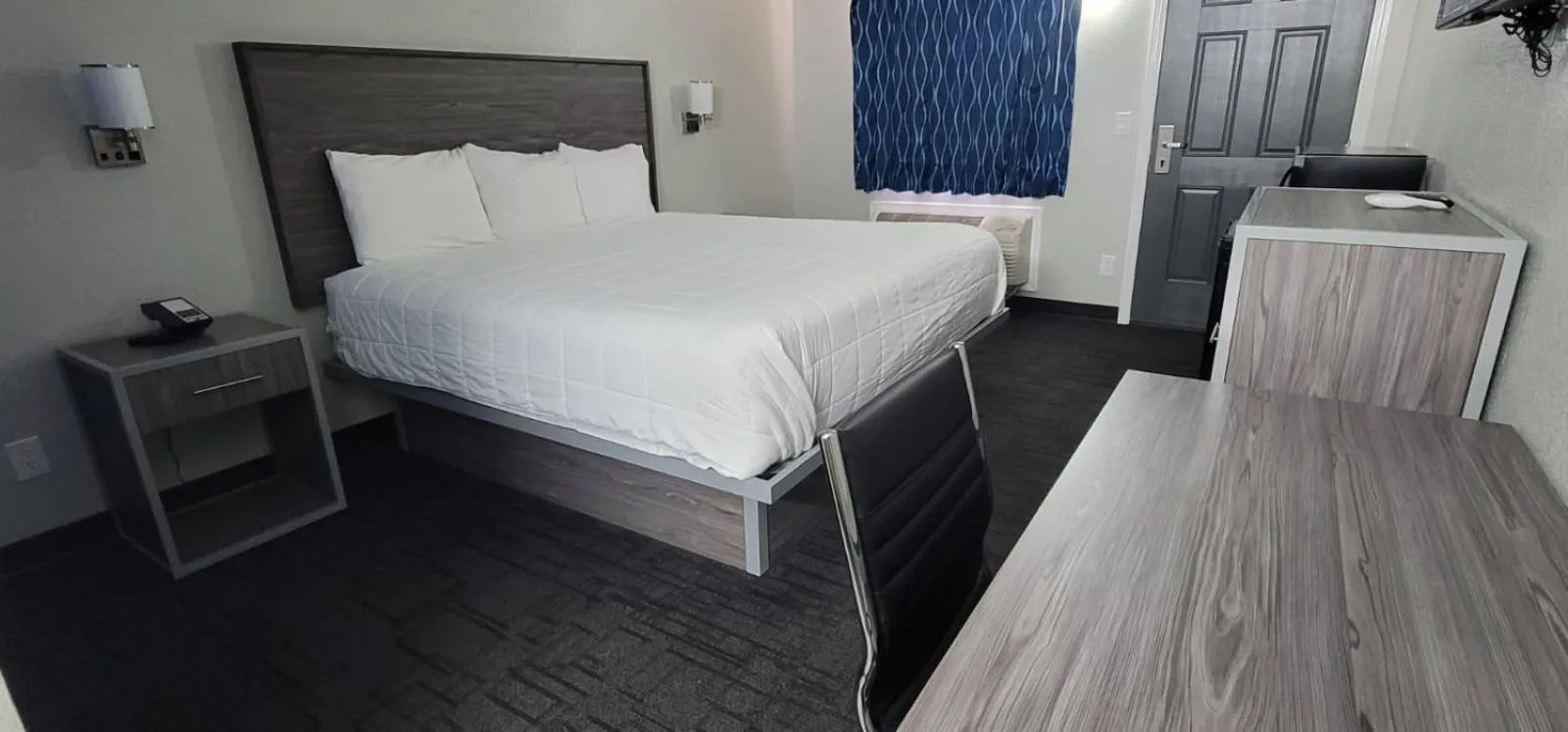 Bed in Green Country Inn