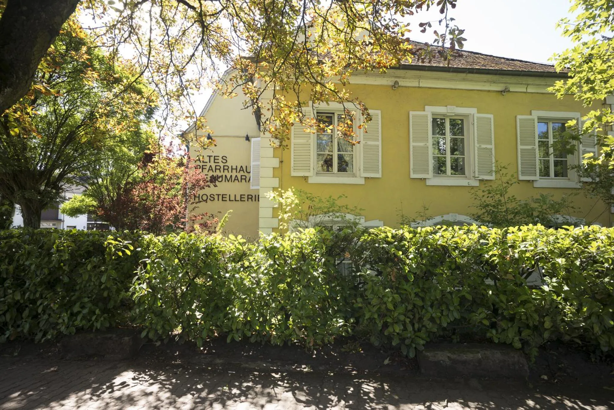 Garden in Hotel Altes Pfarrhaus Beaumarais