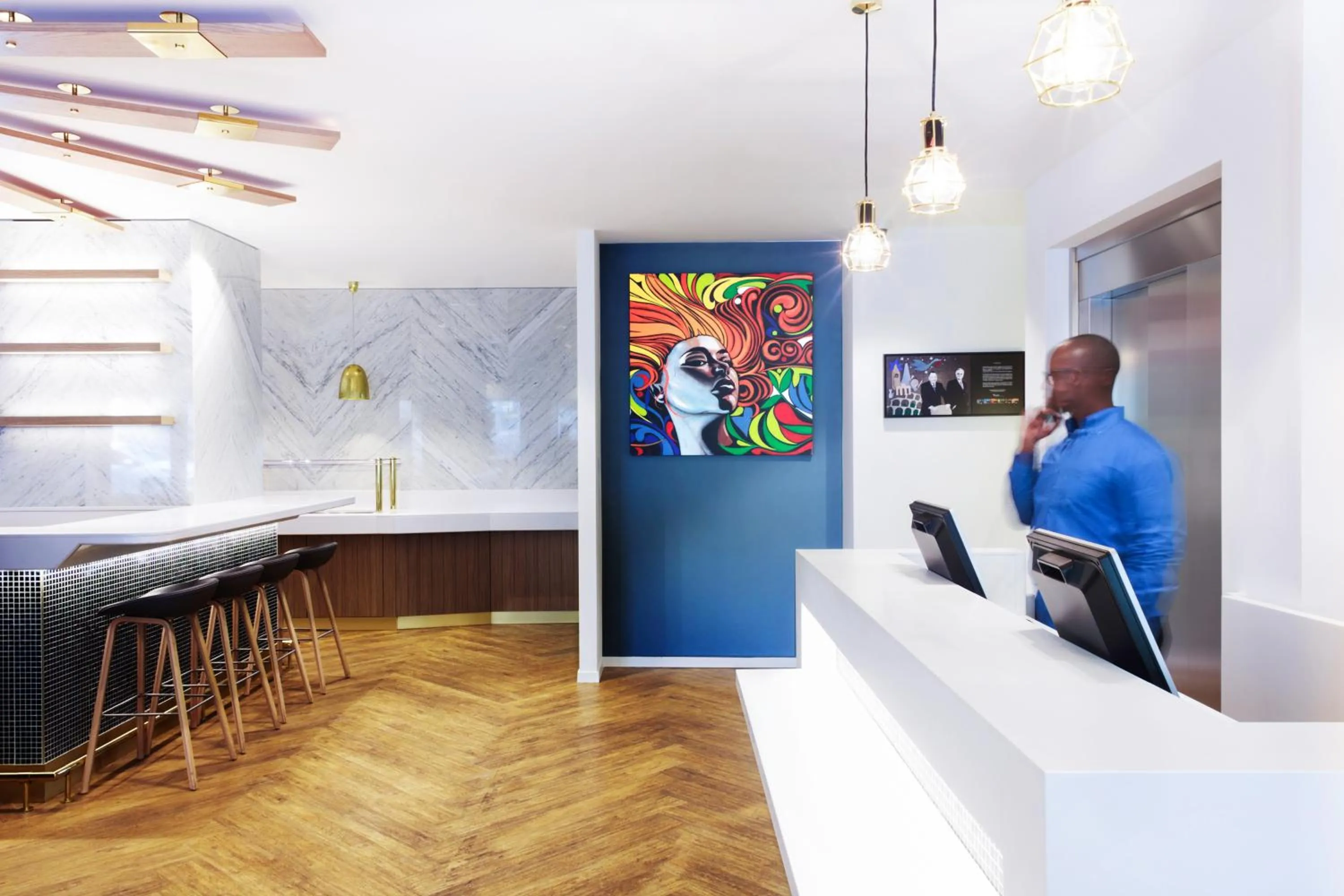 Lobby or reception in VISIONAPARTMENTS Place de Cornavin - contactless check-in