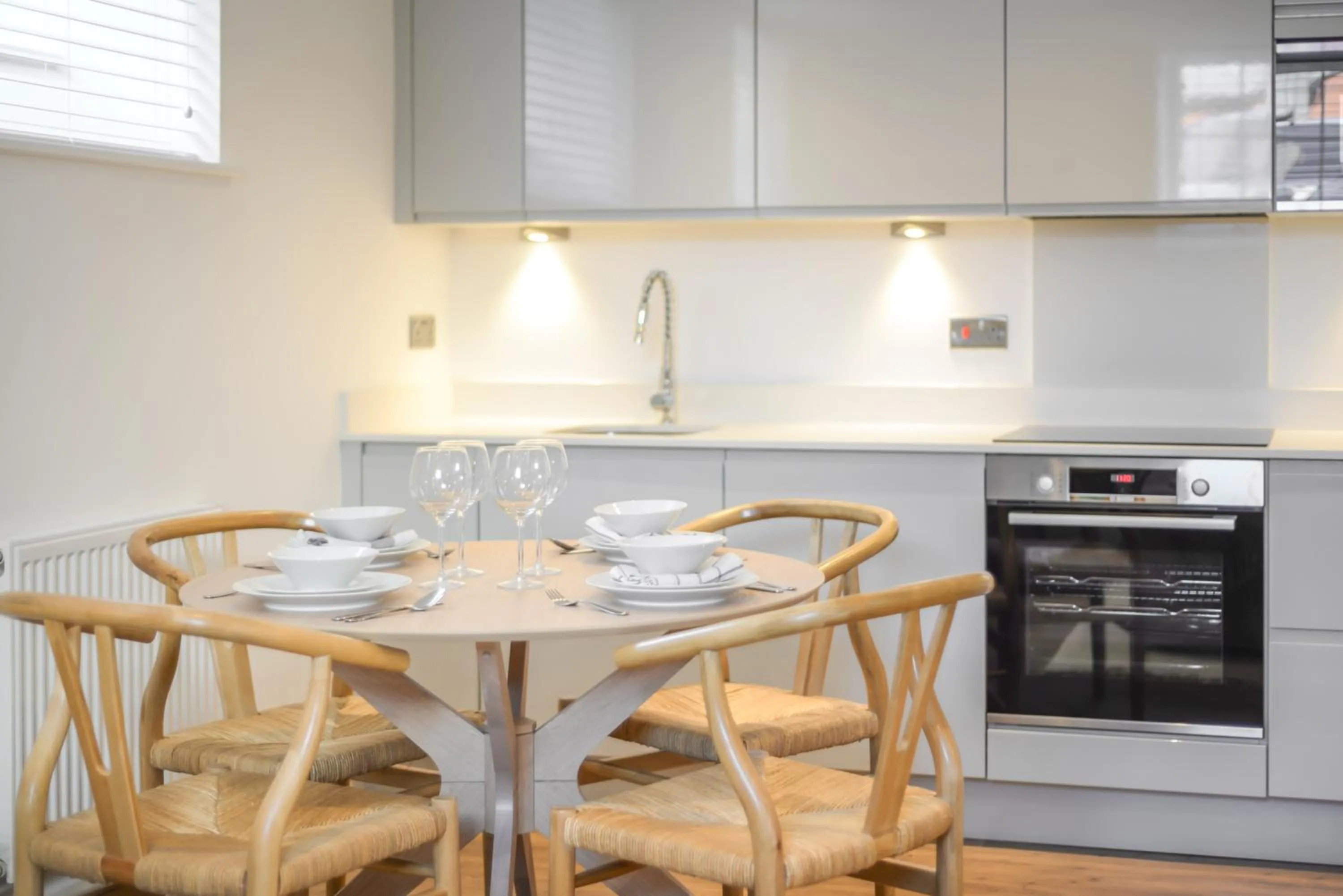Kitchen or kitchenette in Concorde House Luxury Apartments - Chester