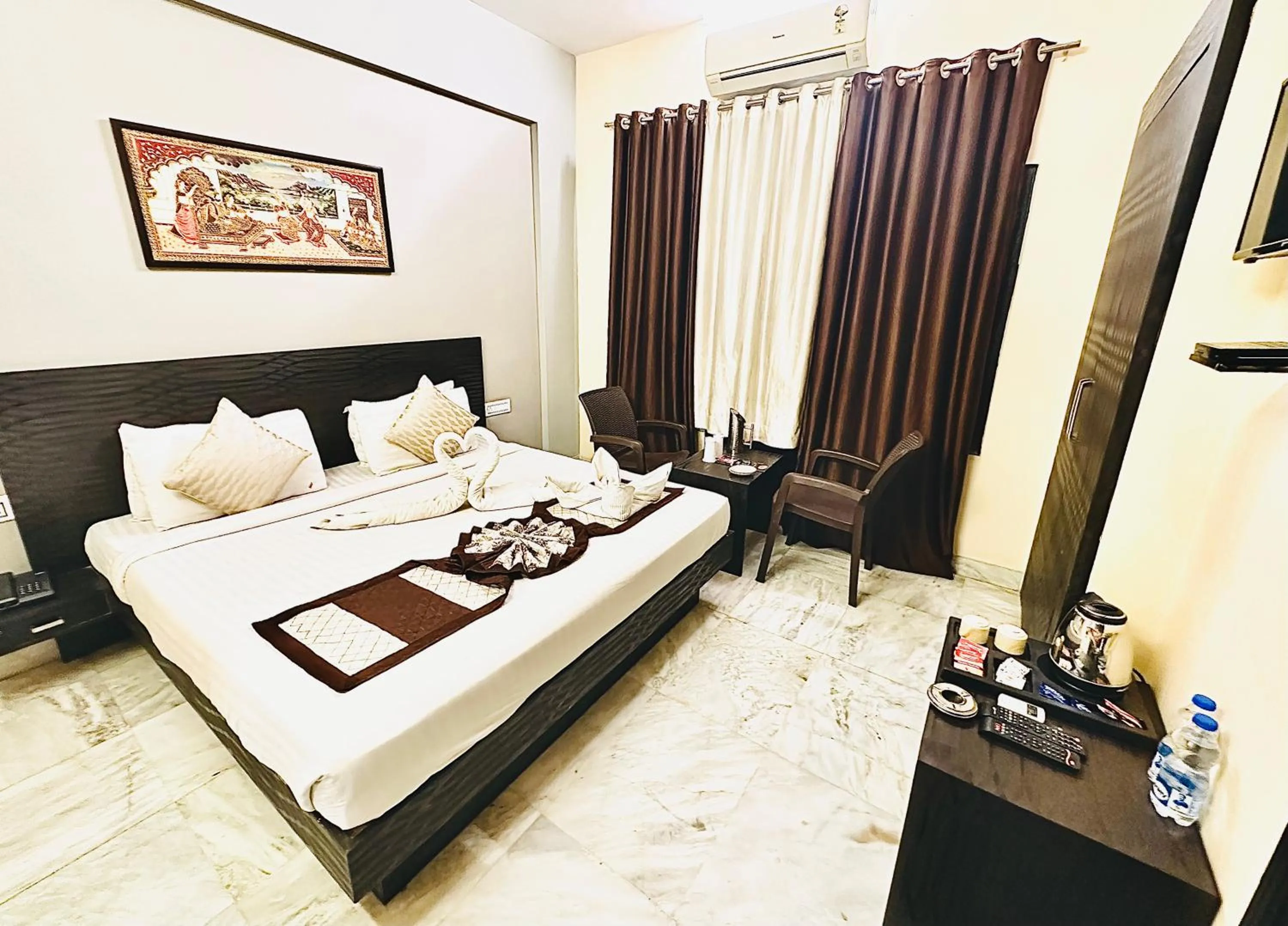 Bedroom, Bed in Hotel Ace Plaza