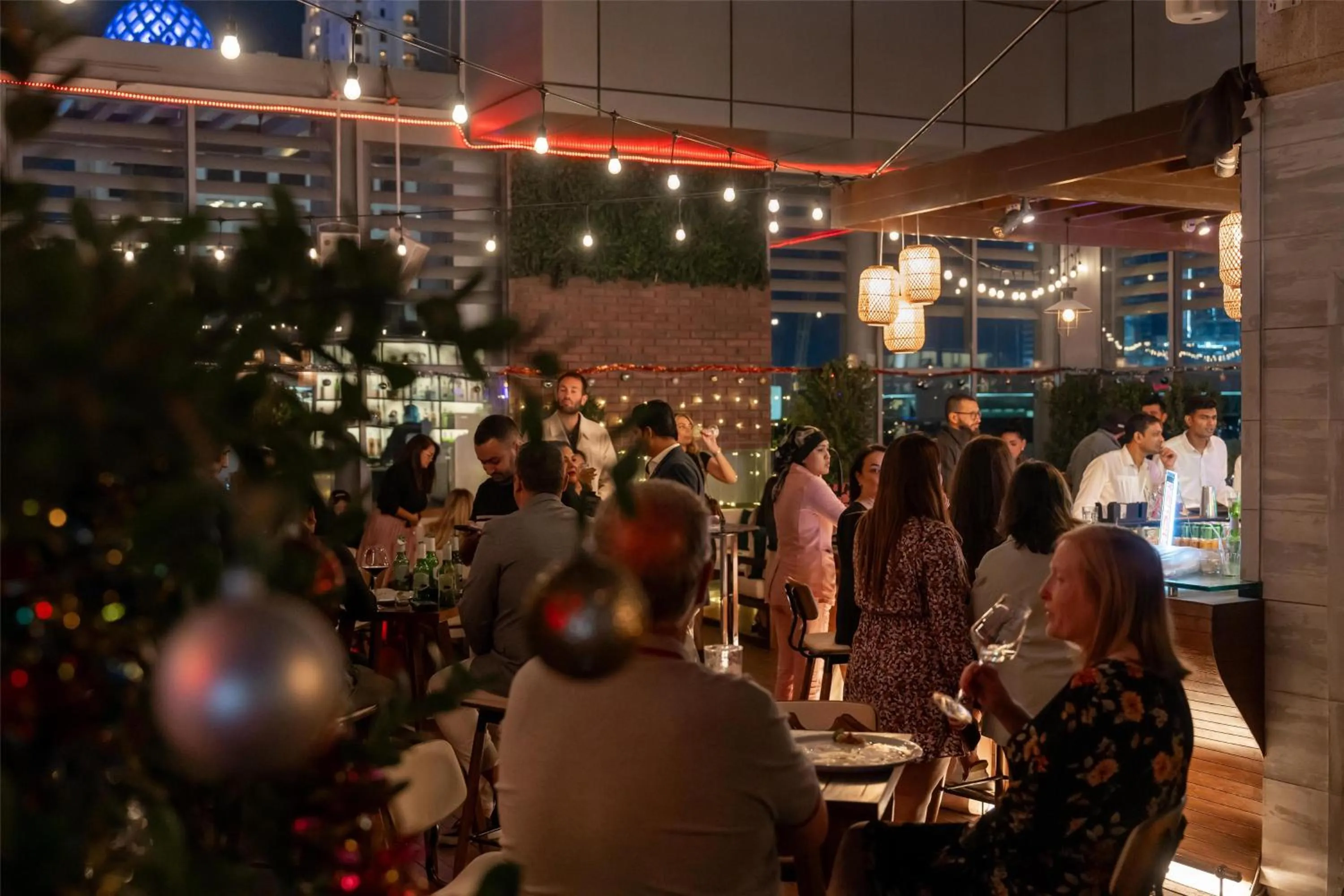 Lounge or bar in Radisson Blu Hotel, Dubai Media City