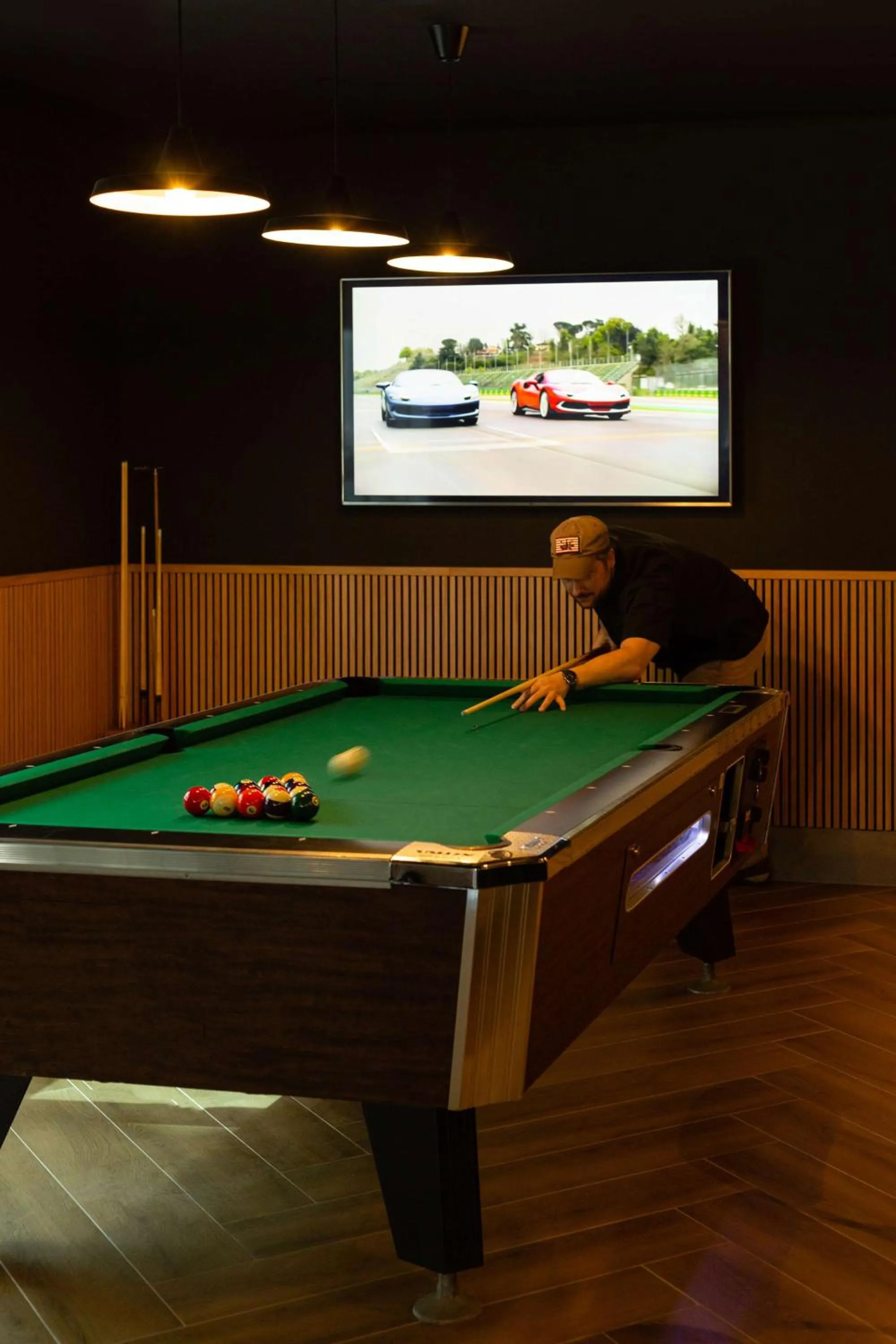 Lounge or bar in Radisson Blu Hotel, Dubai Media City