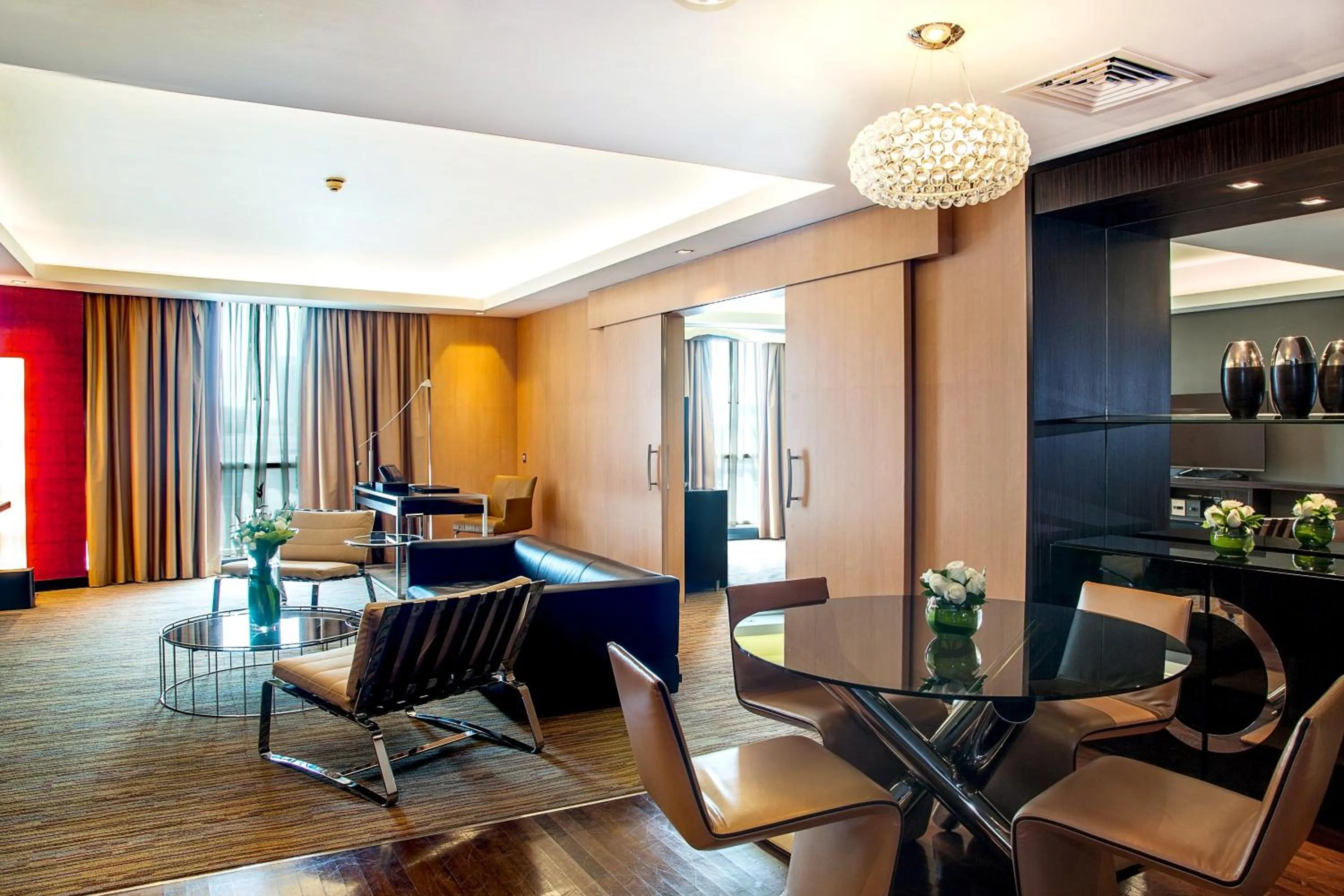 Living room in Radisson Blu Hotel, Dubai Media City