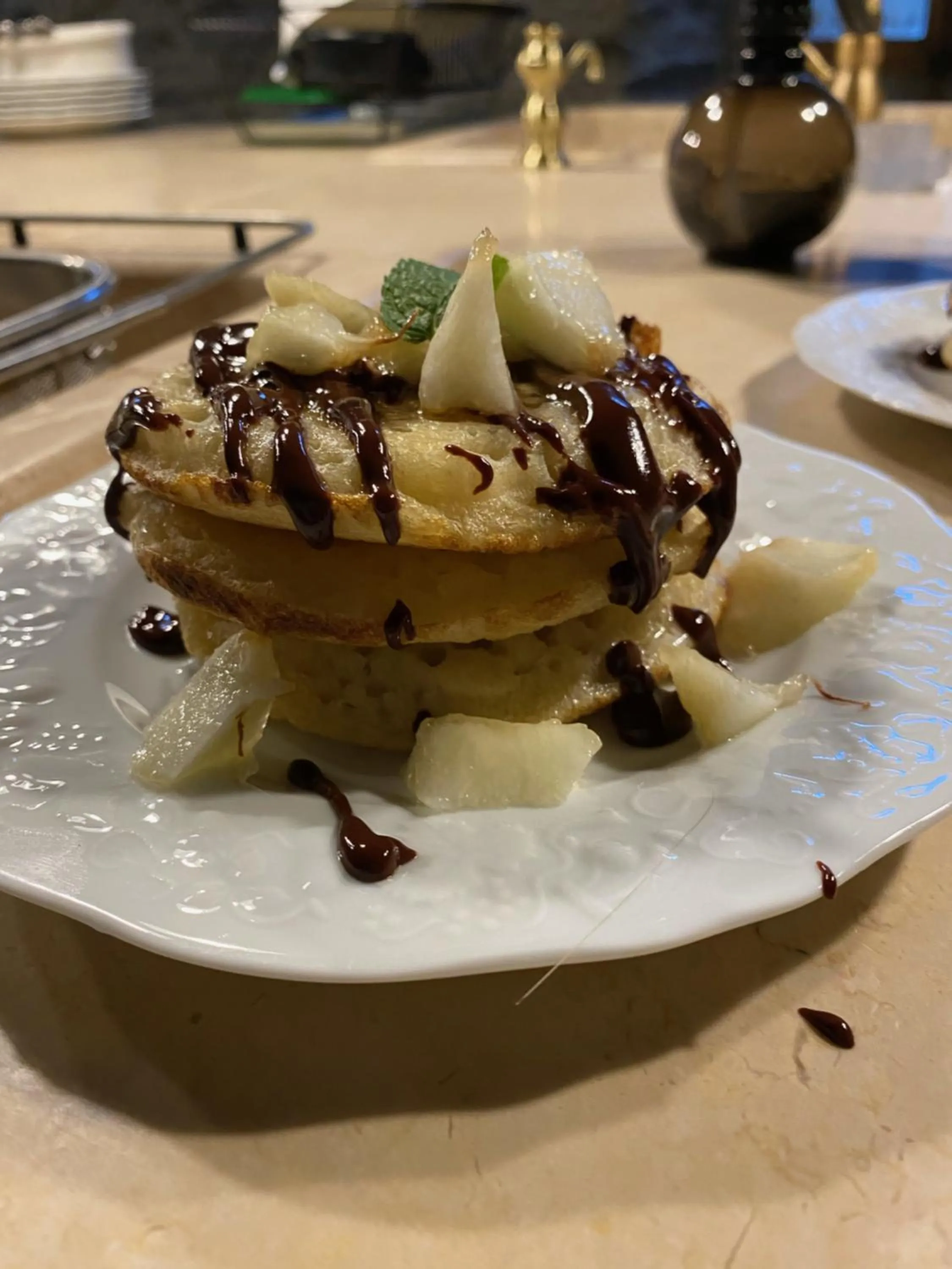 Food close-up in Le Château de Cambiaire