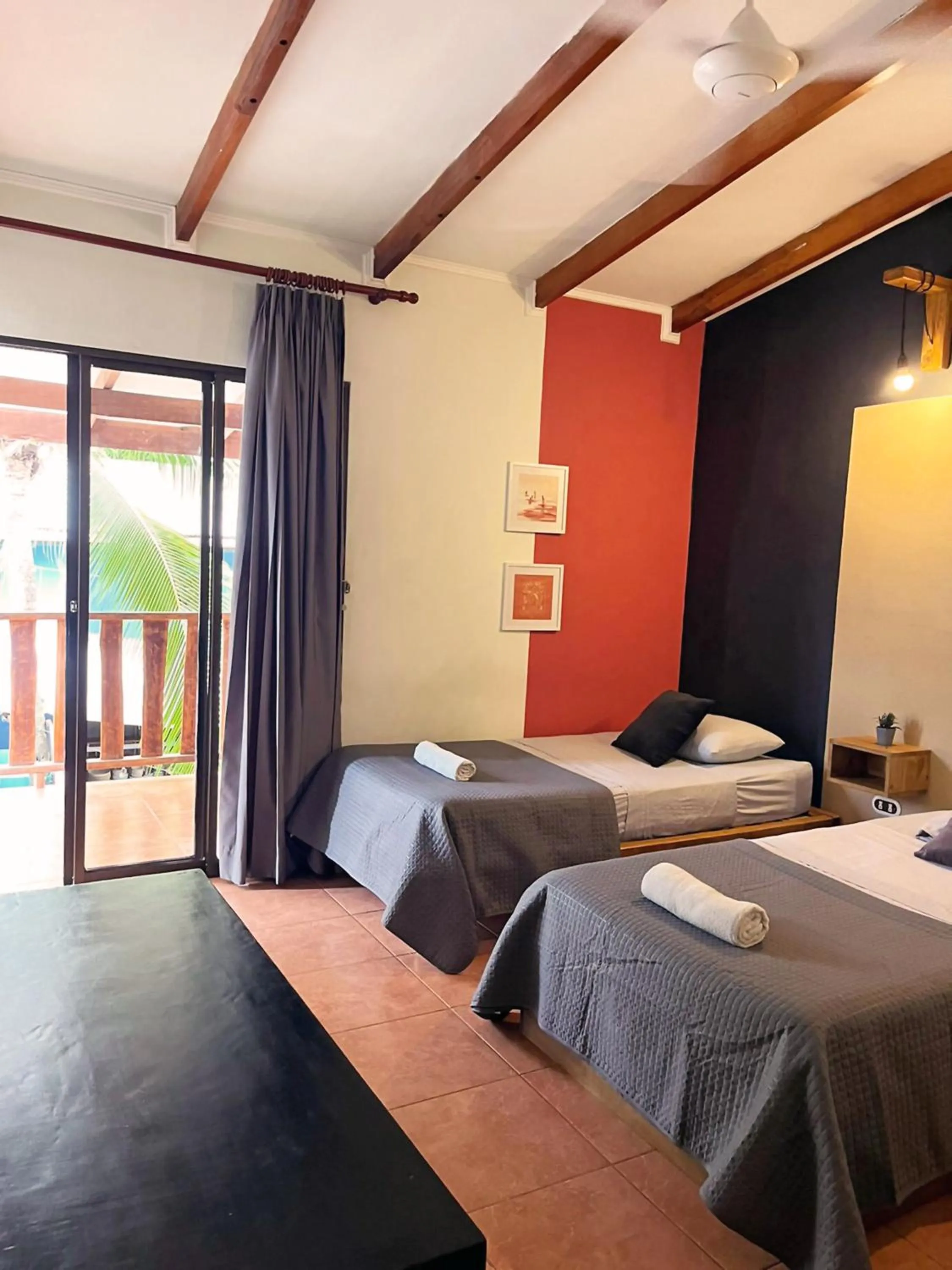 Bed in Point Break Santa Teresa