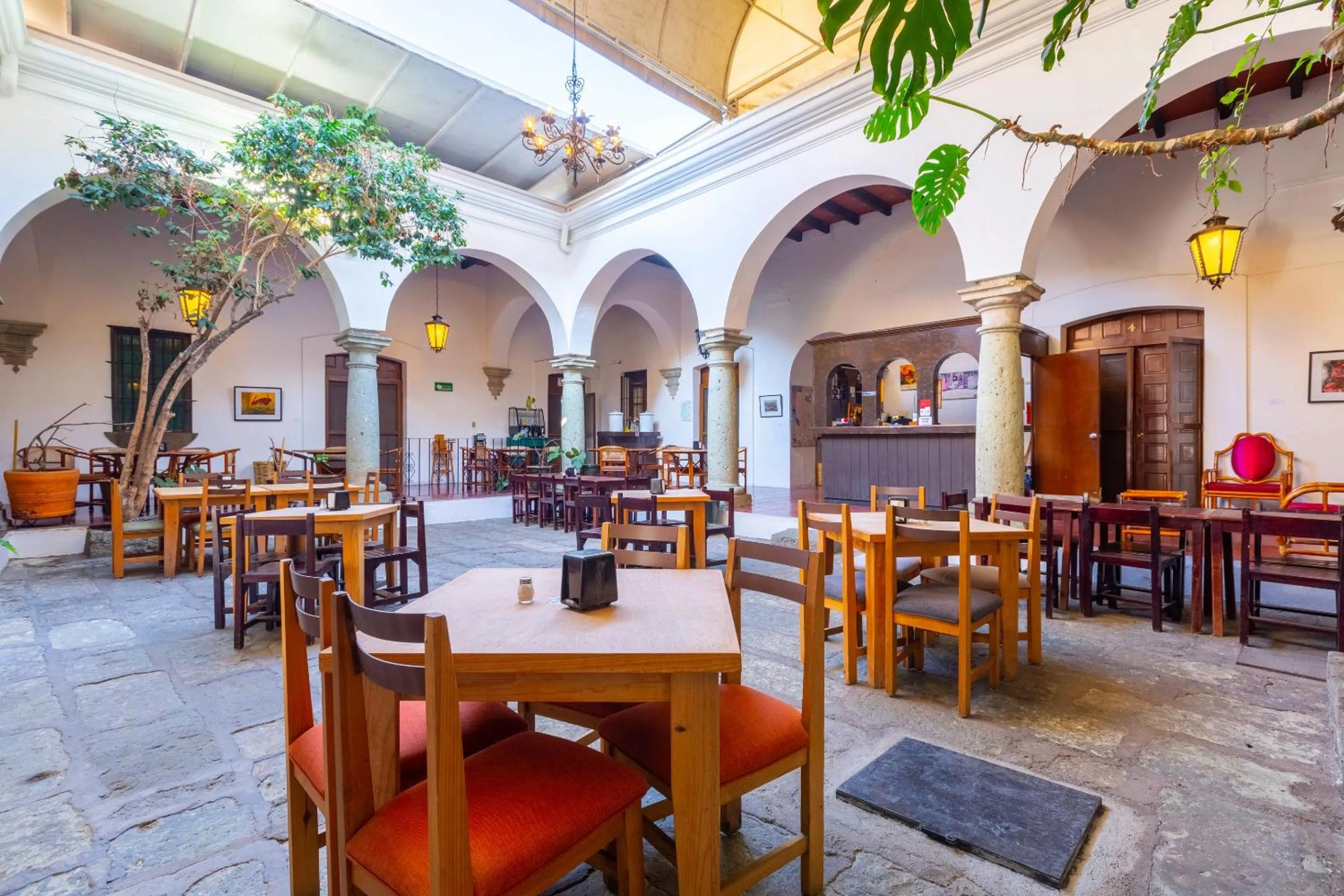 Restaurant/places to eat in Capital O Posada La Casa De La Tia, Oaxaca