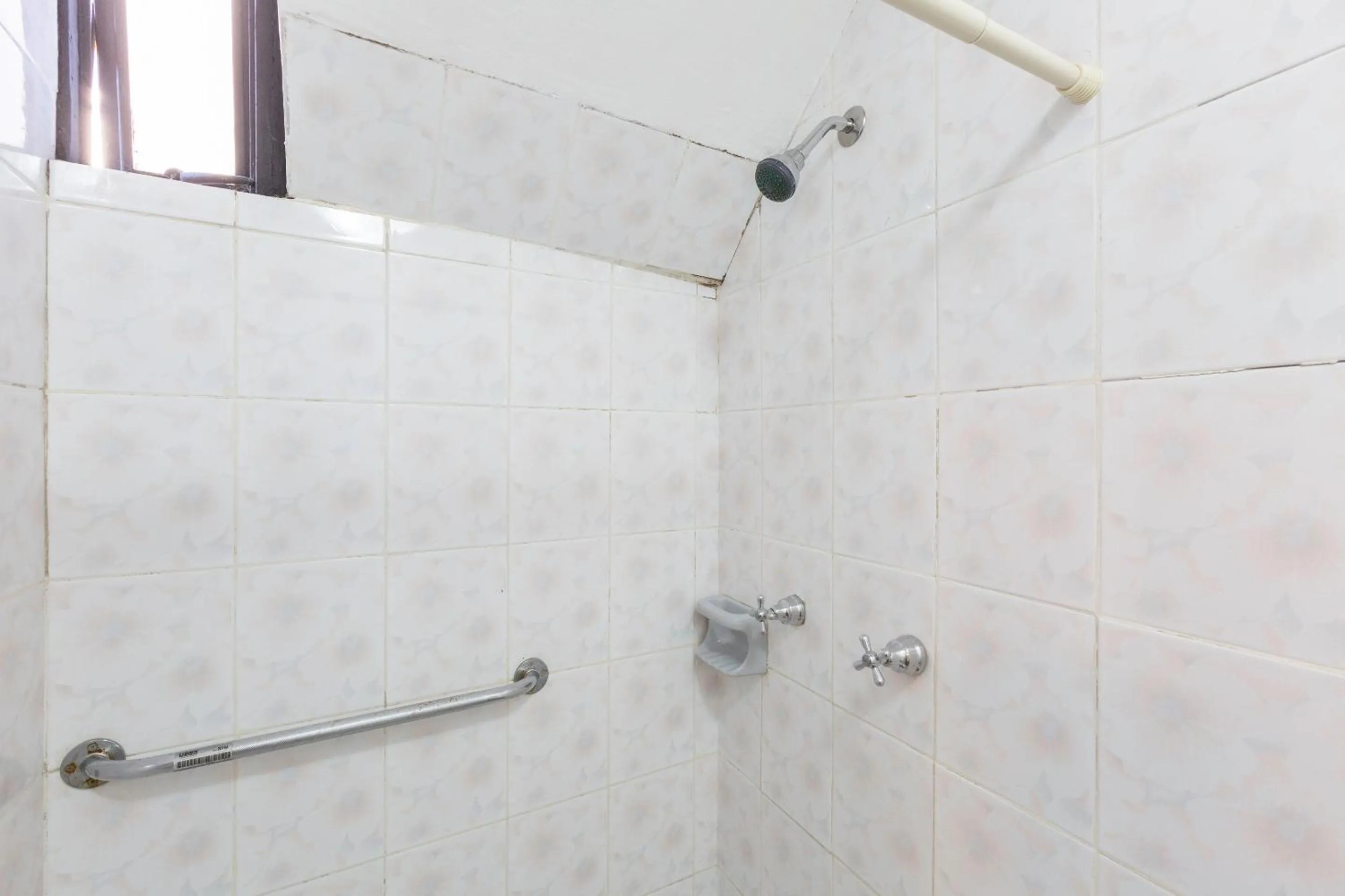 Bathroom in Capital O Posada La Casa De La Tia, Oaxaca