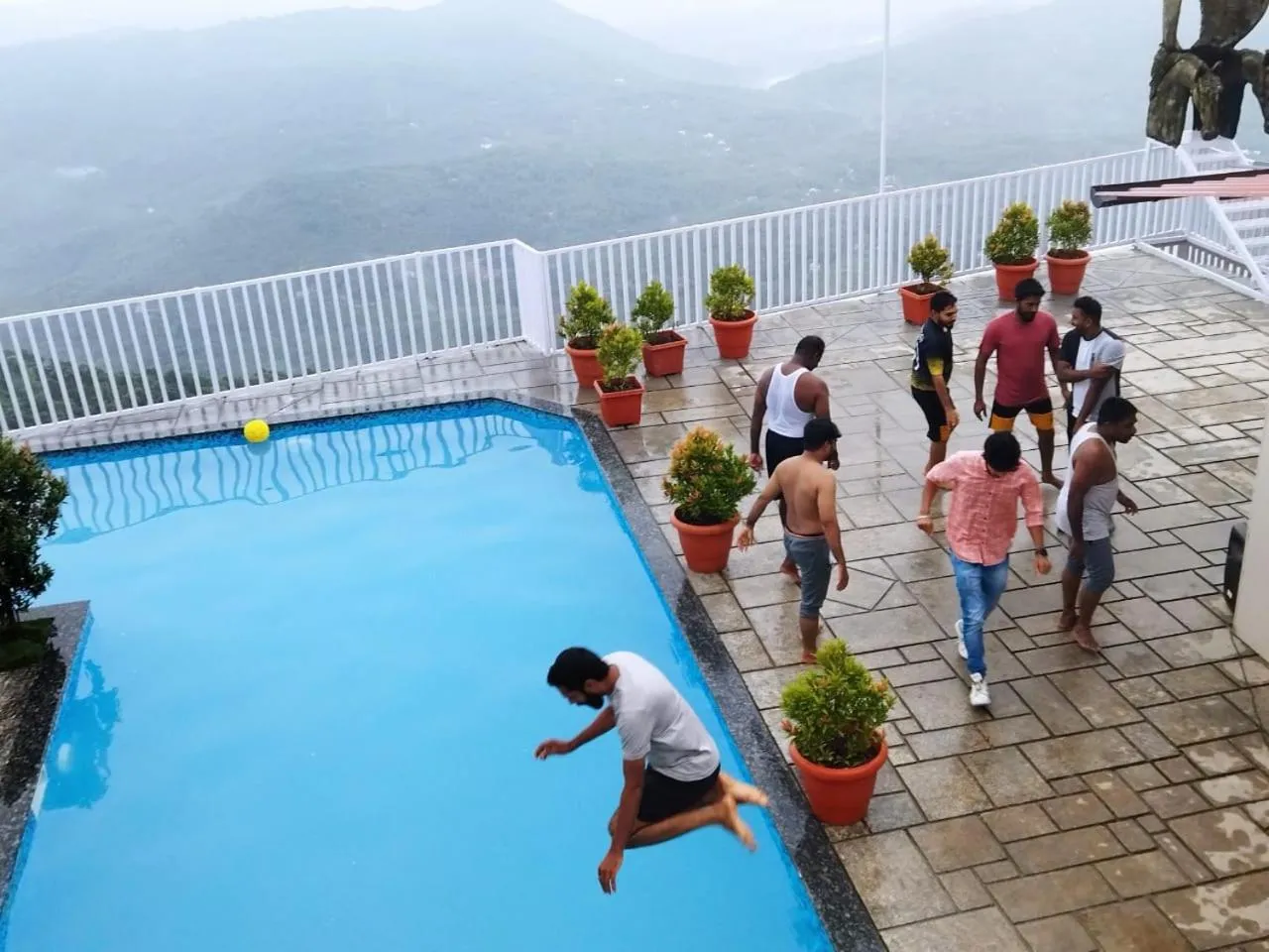 CHILLAX Resorts Palakkayam THATTU