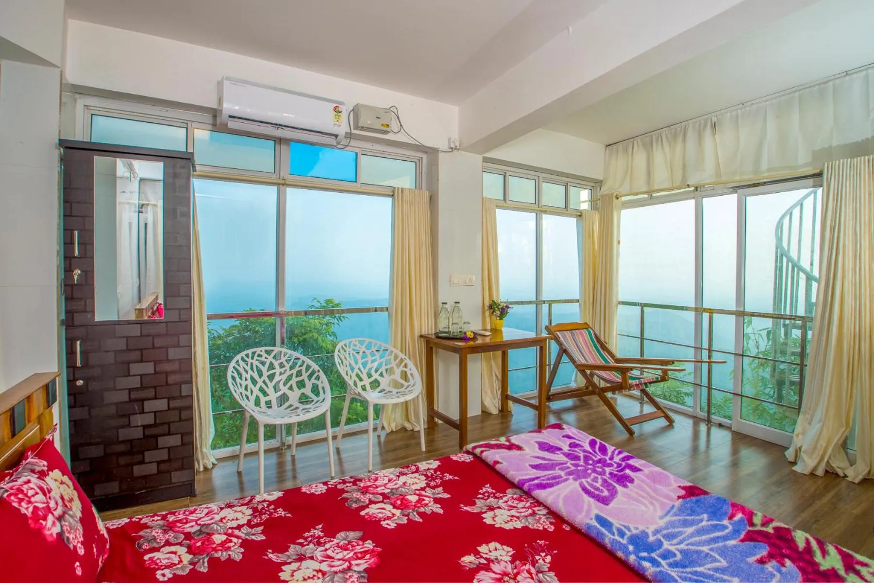 Bed in CHILLAX Resorts Palakkayam THATTU