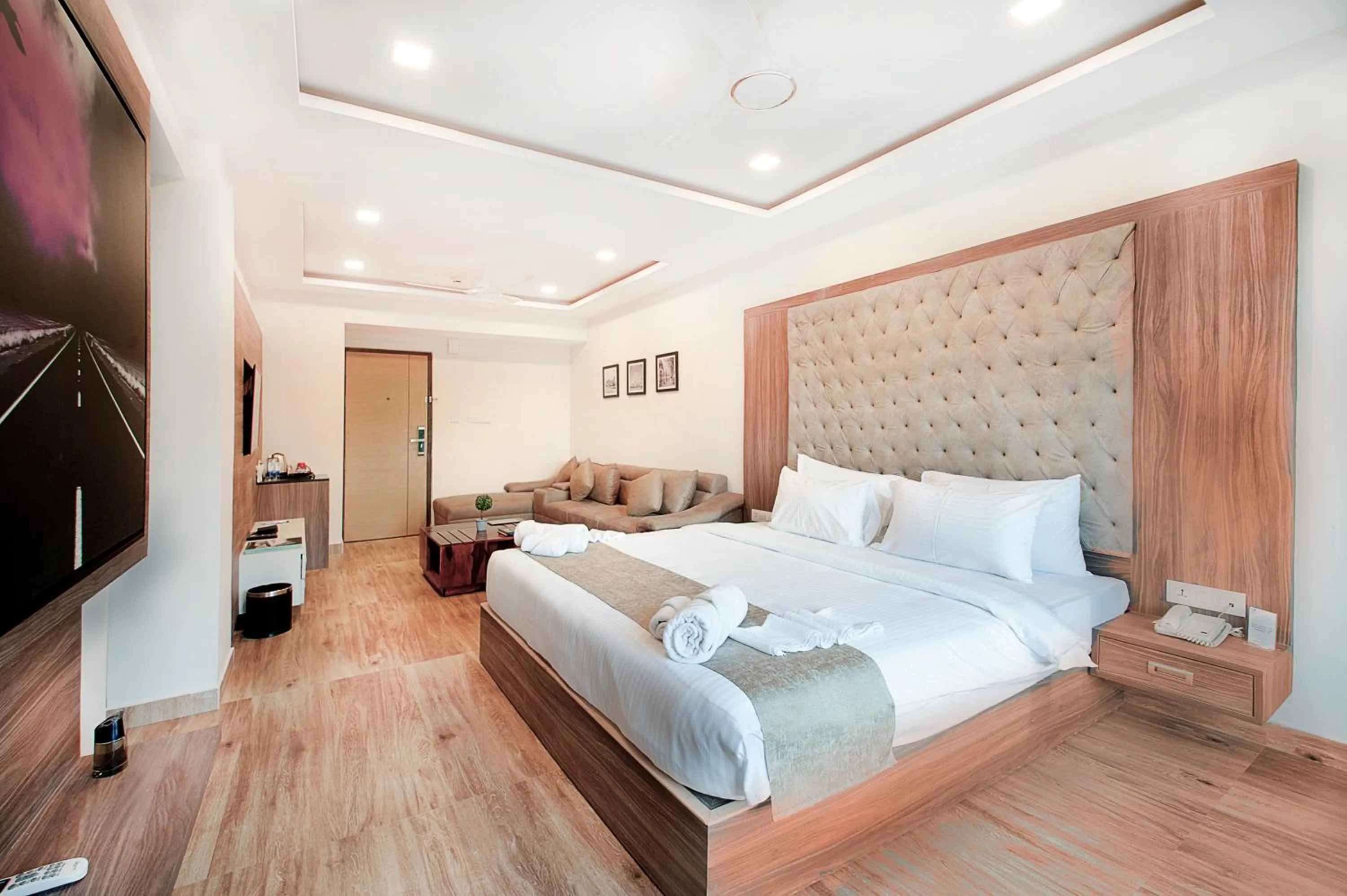 Bed in ABM Boutique Hotel