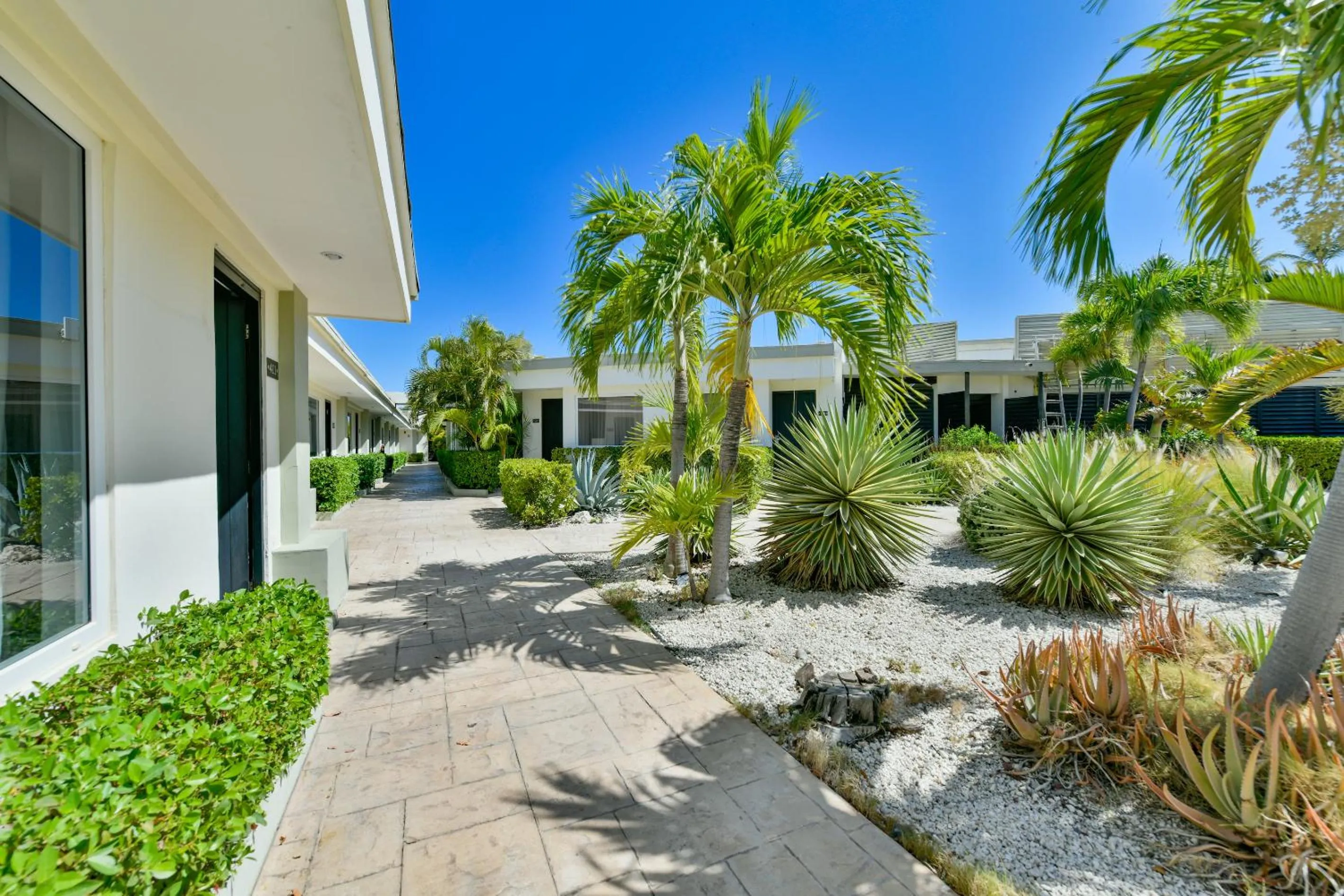 Game Room in Talk of the Town Beach Hotel & Beach Club by GH Hoteles