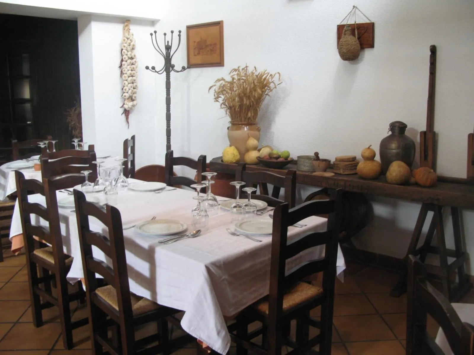 Restaurant/places to eat in Hotel El Puerto