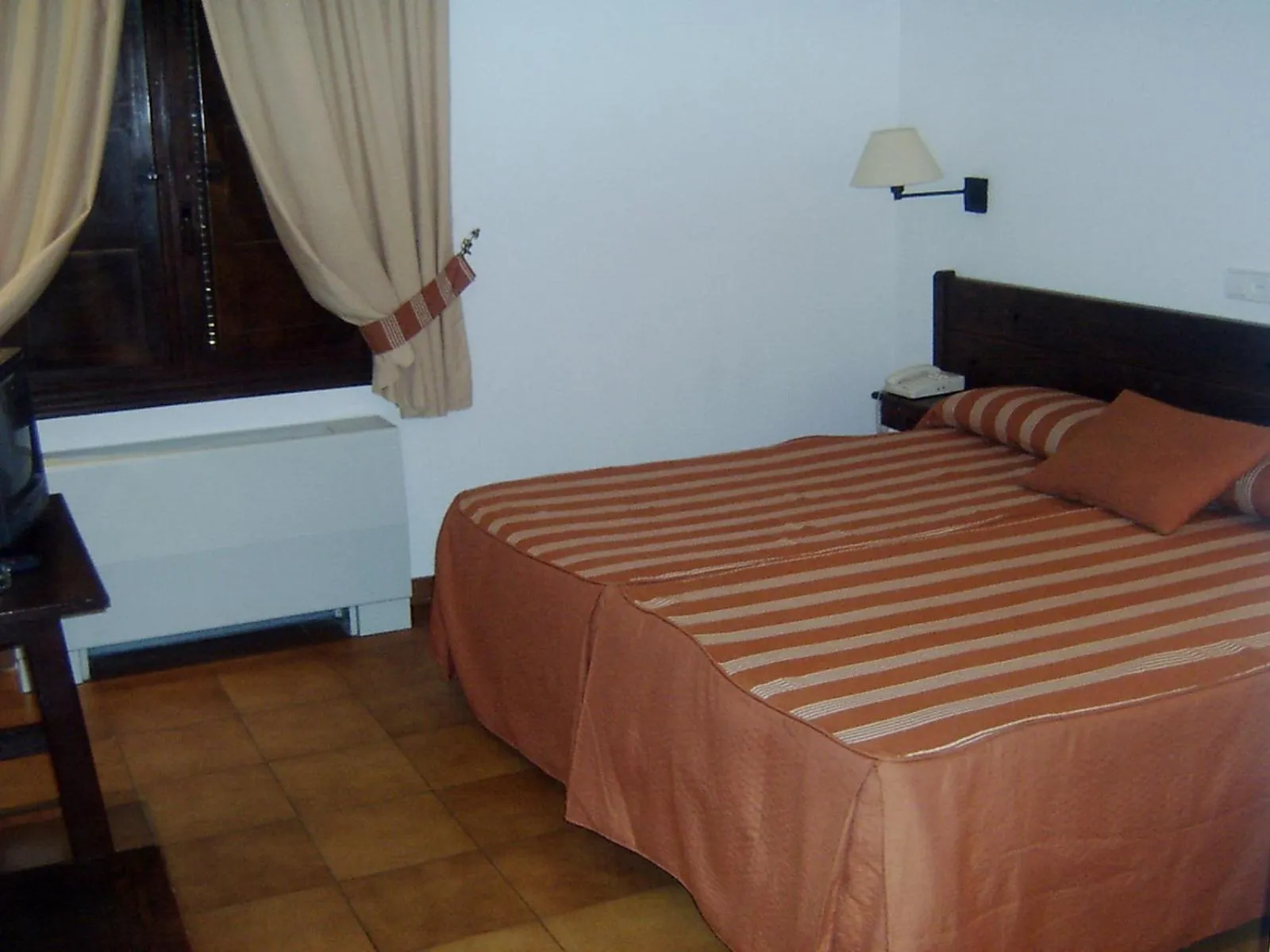 Bed in Hotel El Puerto