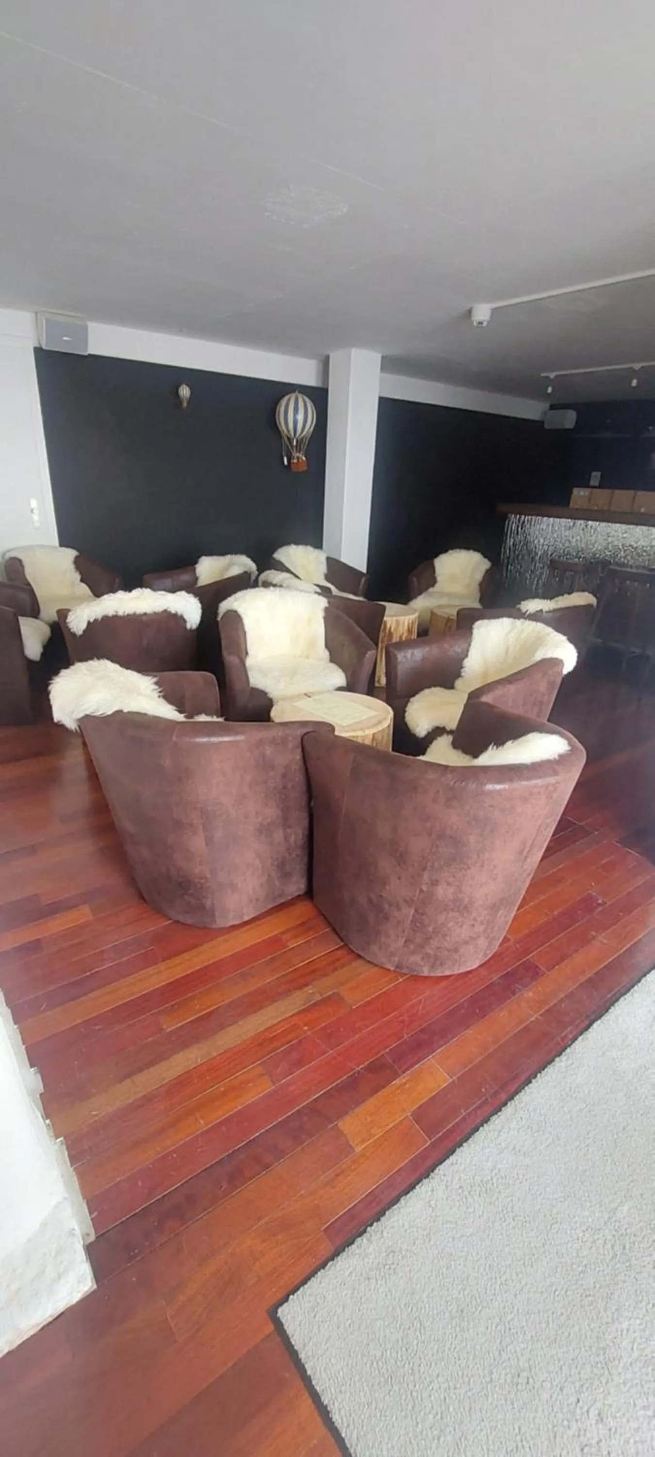 Lounge or bar in Auberge de Bellelay Restaurant Chez Aron Balde