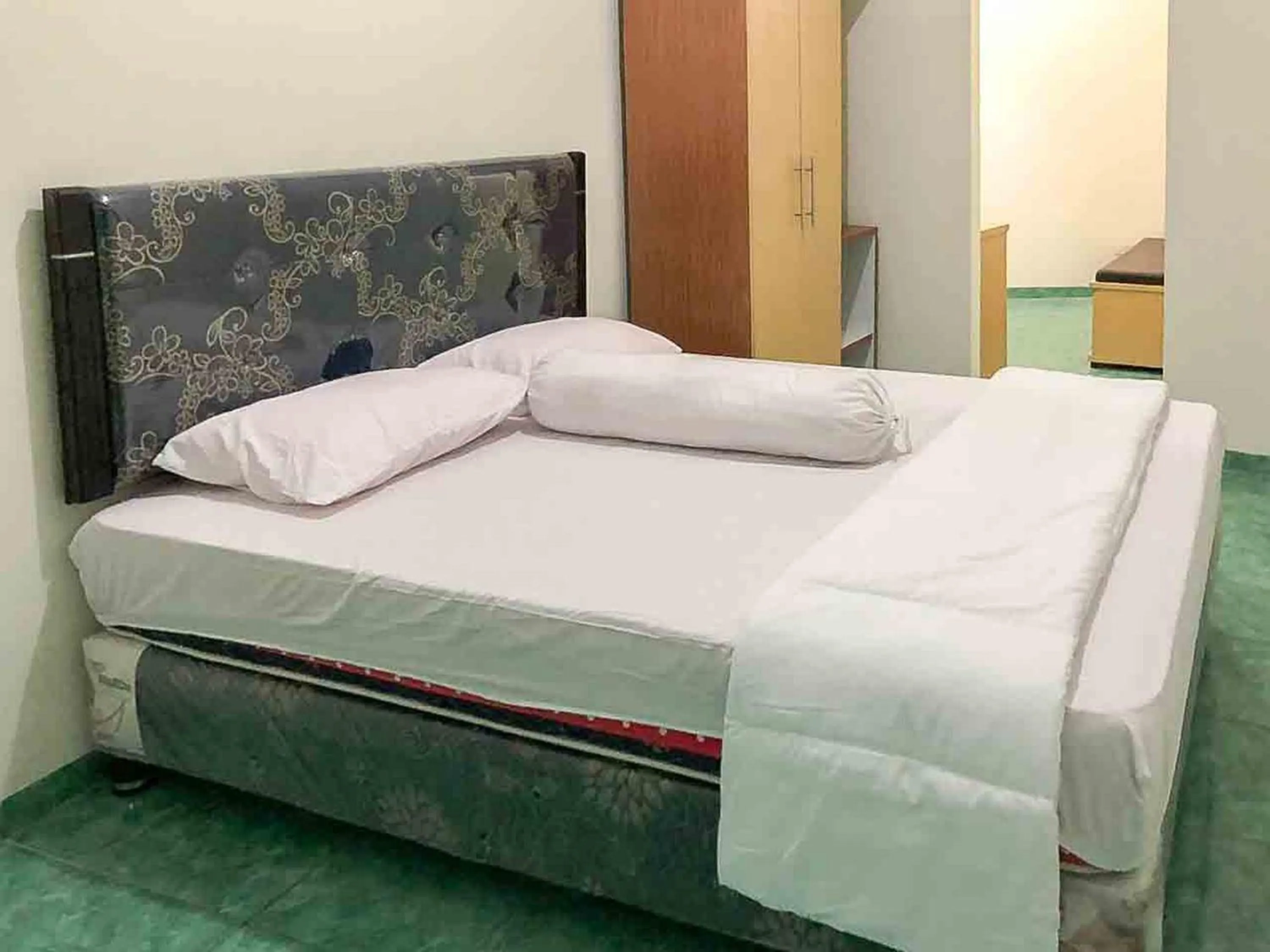 Bed in Griya Fadamas Syariah near Taman Hijau Demangan Madiun Mitra RedDoorz