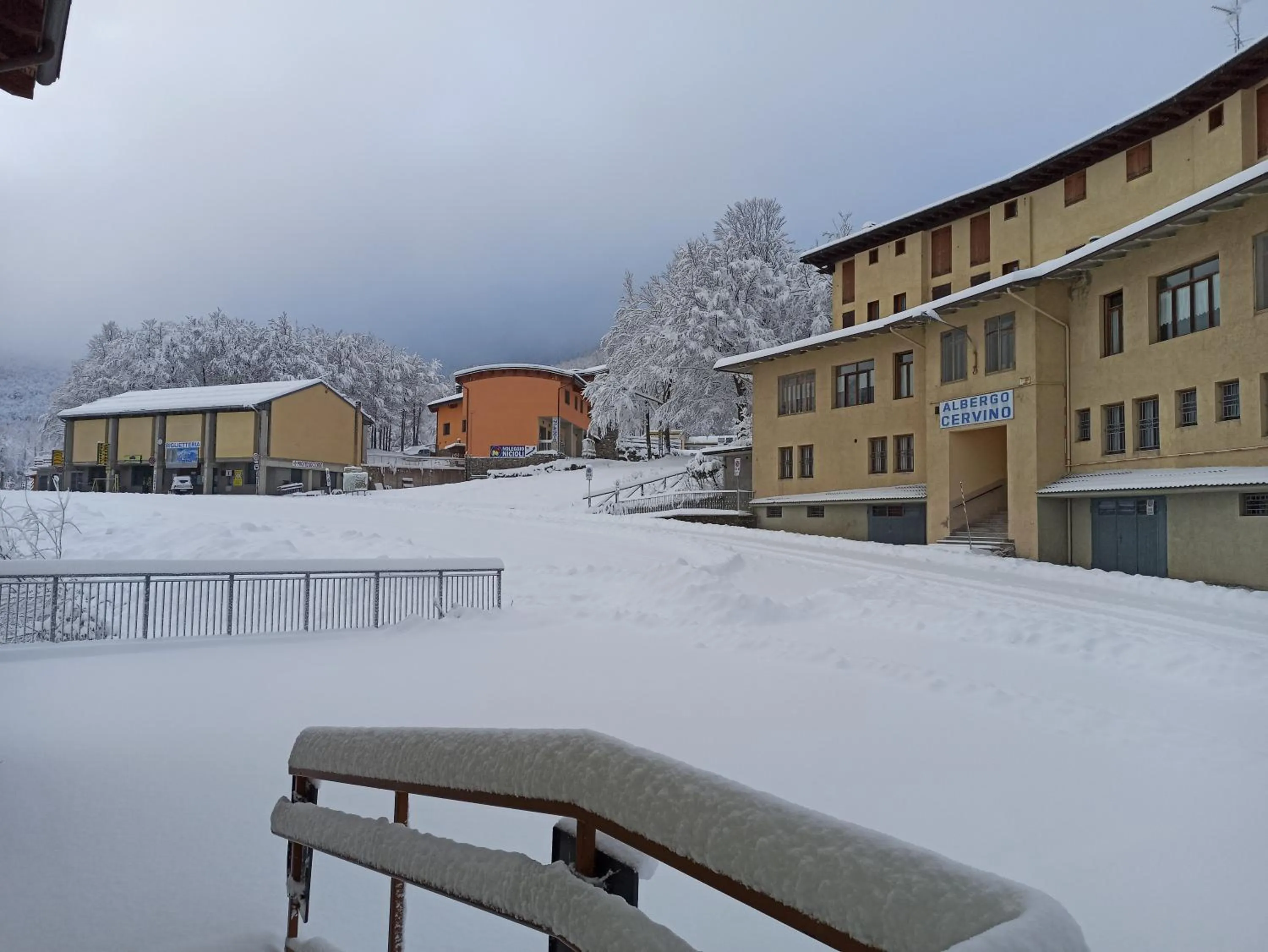 Ski School in Residence le Polle