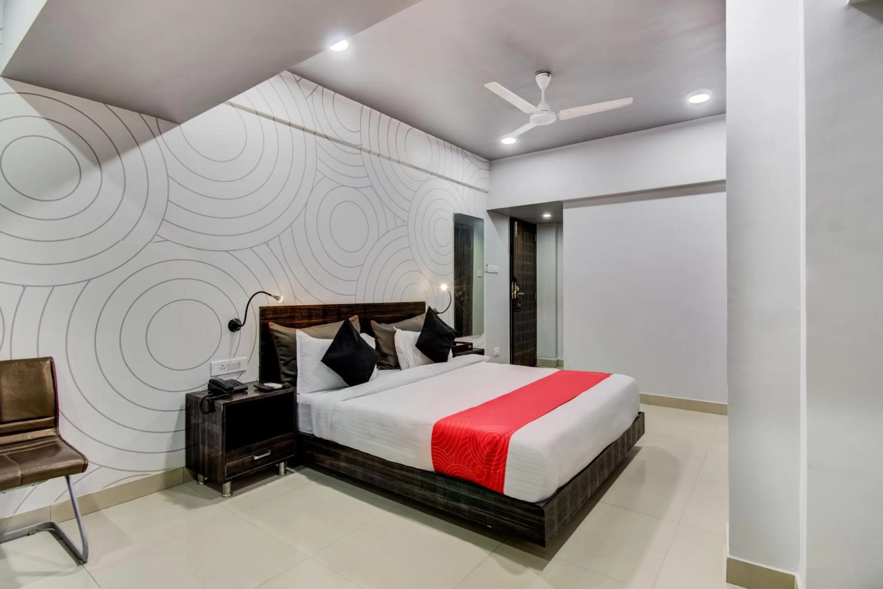 Bedroom, Bed in Super Collection O Rajdhani Hotel