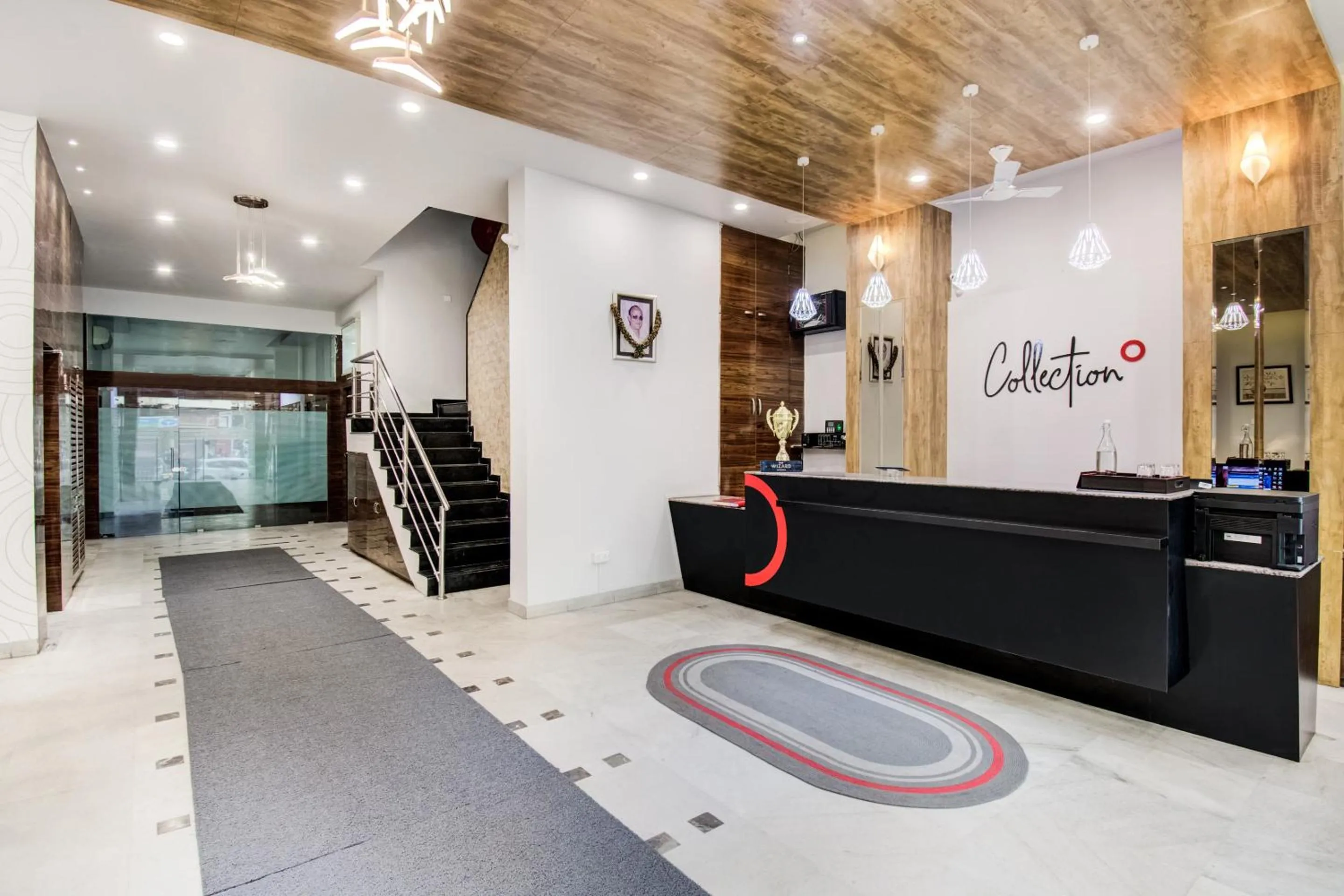 Lobby or reception in Collection O Rajdhani Hotel