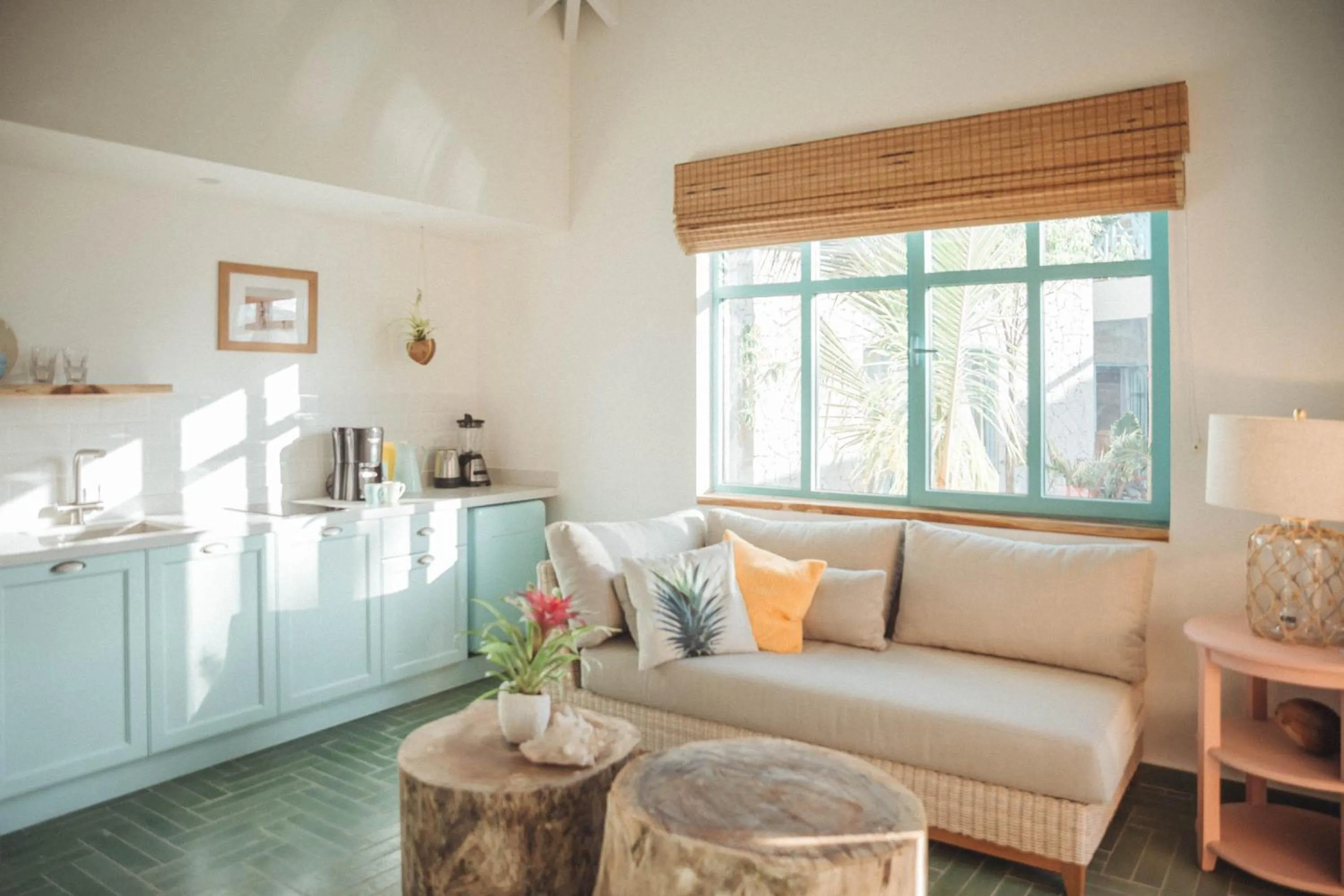 Kitchen or kitchenette in Boardwalk Boutique Hotel Aruba - Adults Only