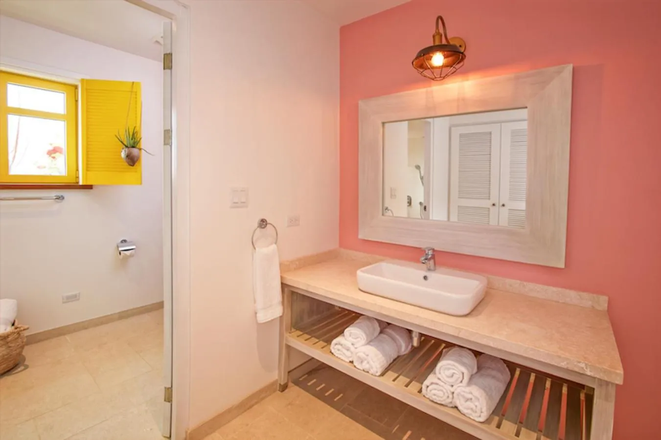 Shower in Boardwalk Boutique Hotel Aruba - Adults Only