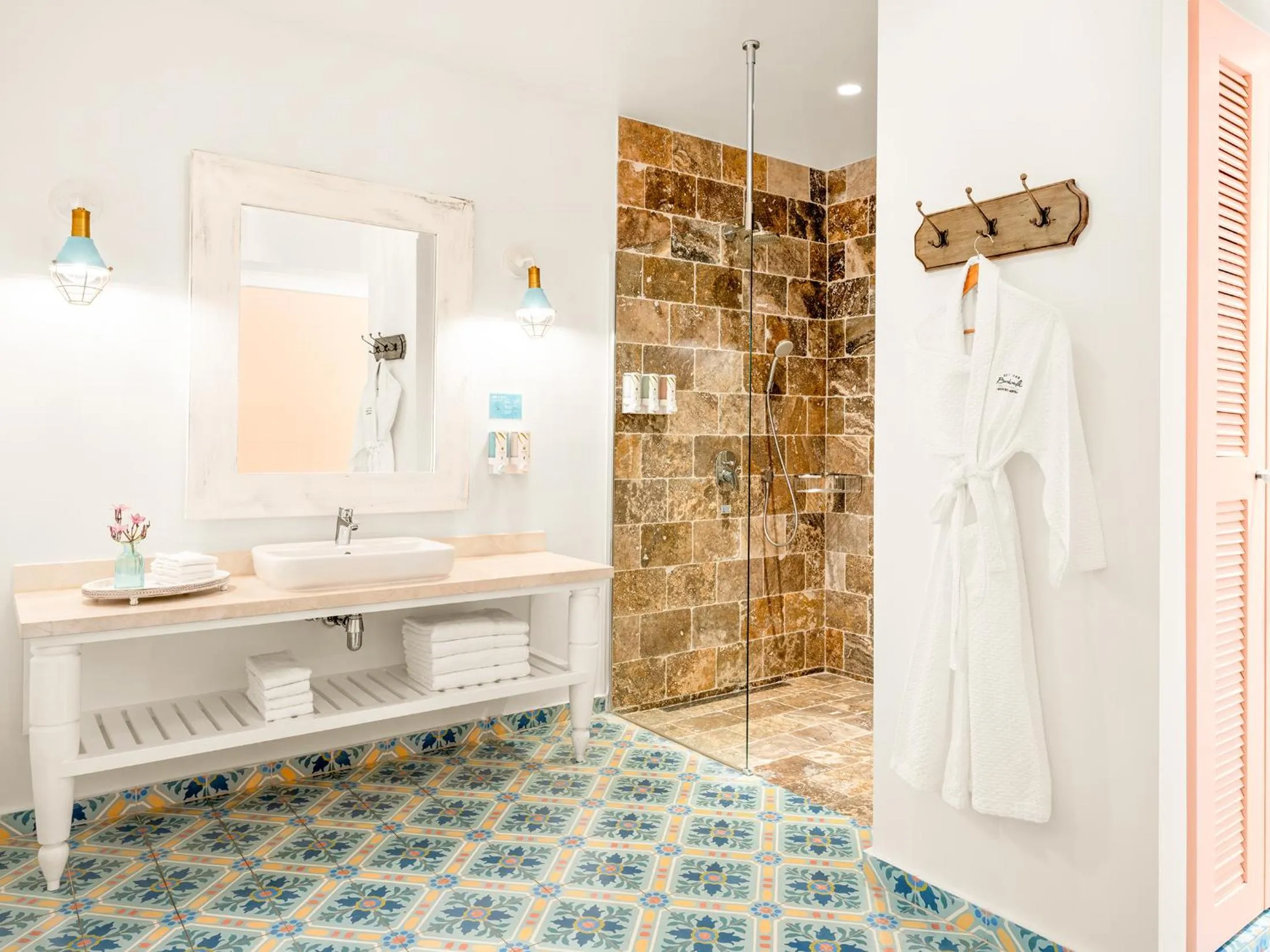 Shower in Boardwalk Boutique Hotel Aruba - Adults Only