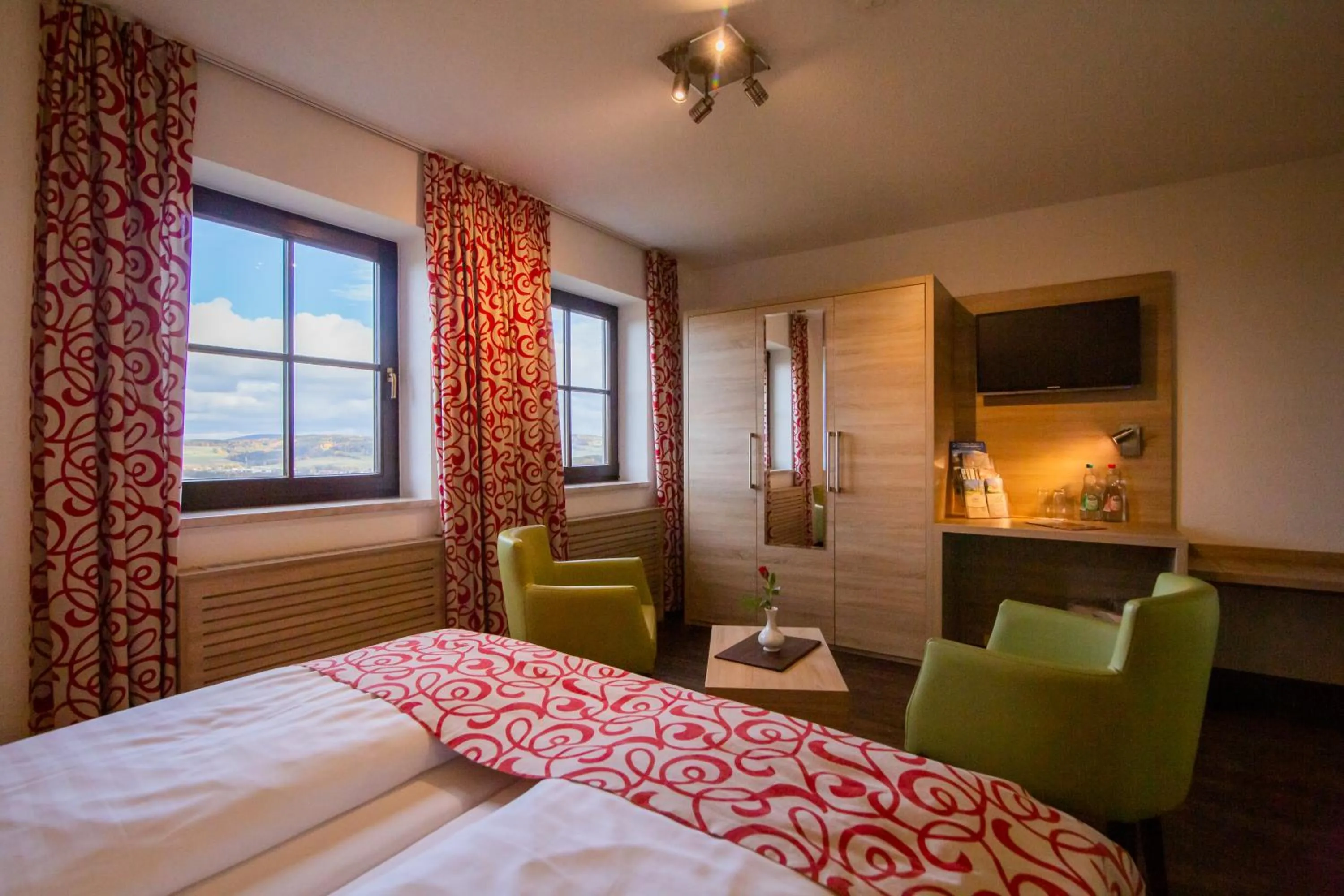 Photo of the whole room in Berggasthof Götzinger Höhe