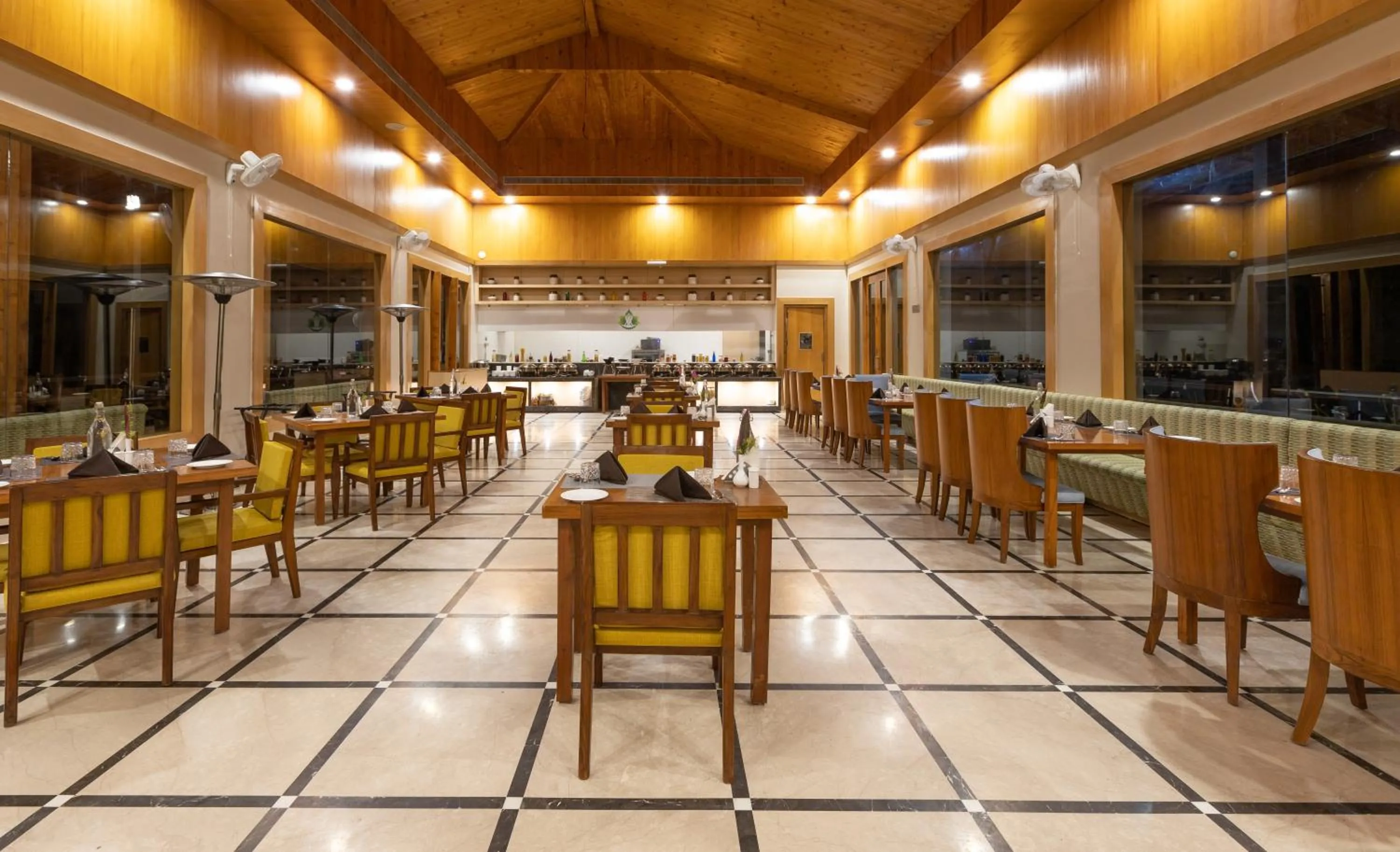 Restaurant/places to eat in Punarnava Resort & Spa