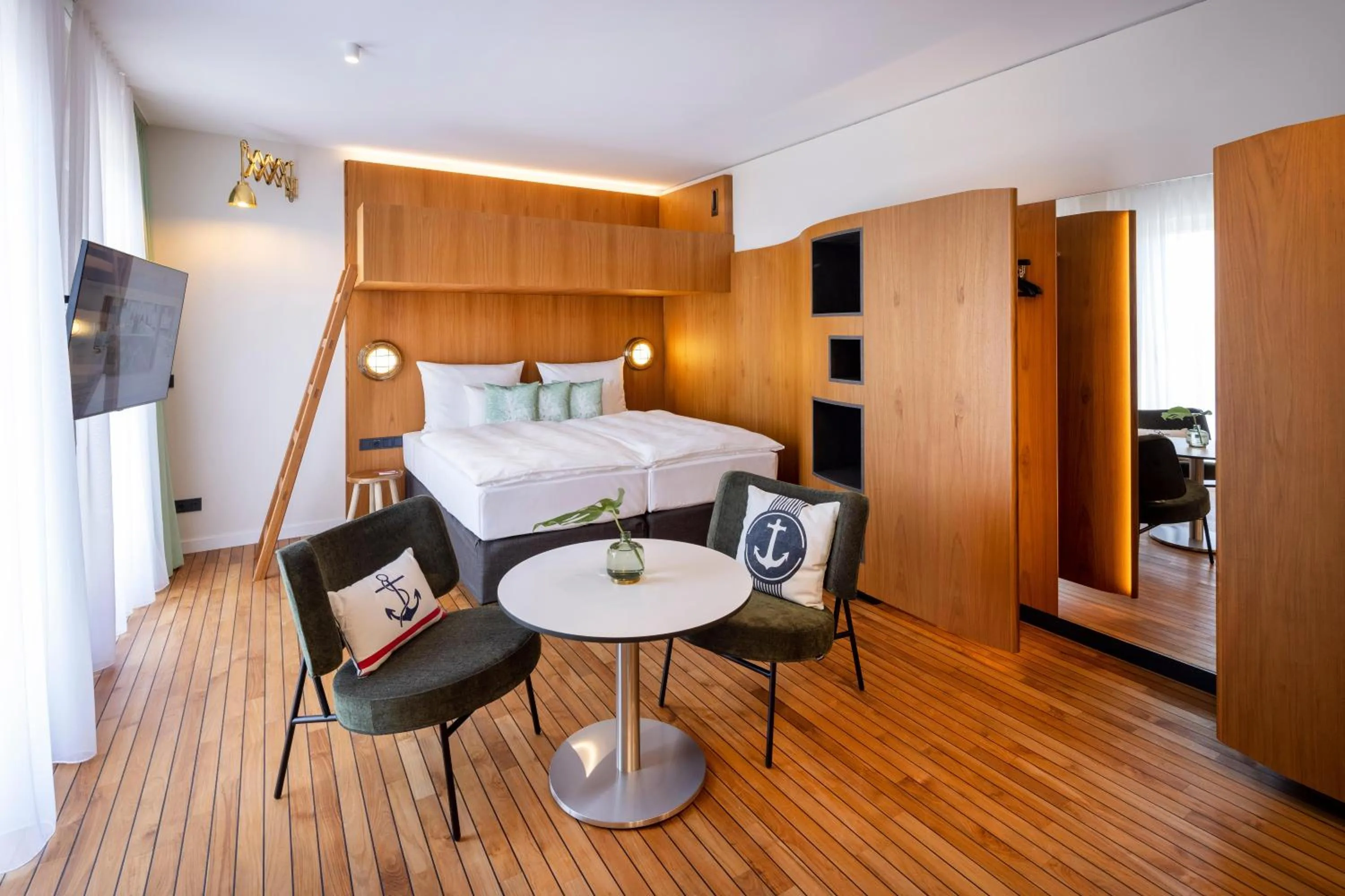 TV and multimedia, Bed in ARCOTEL HafenCity Dresden