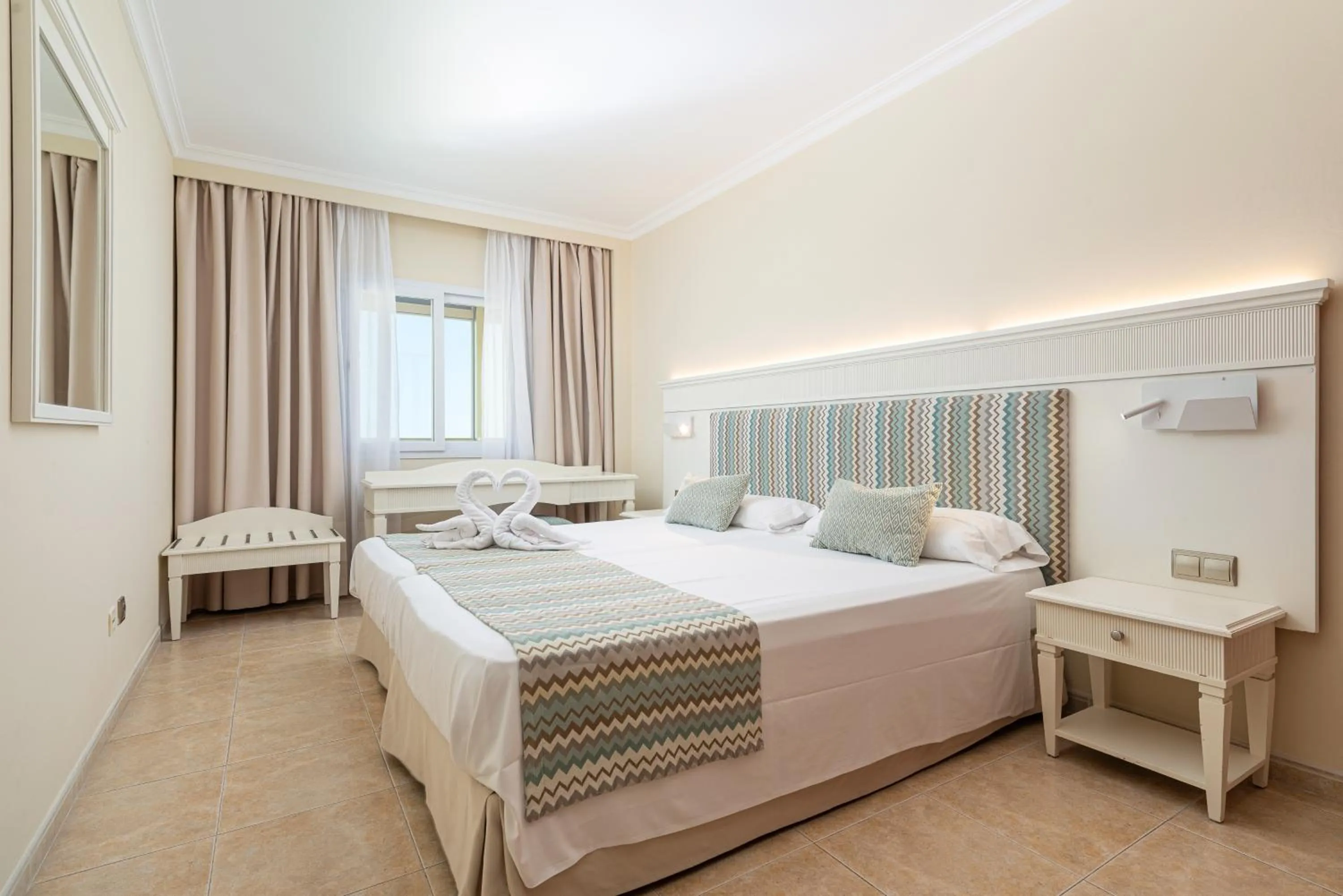 Bedroom, Bed in Can Picafort Palace