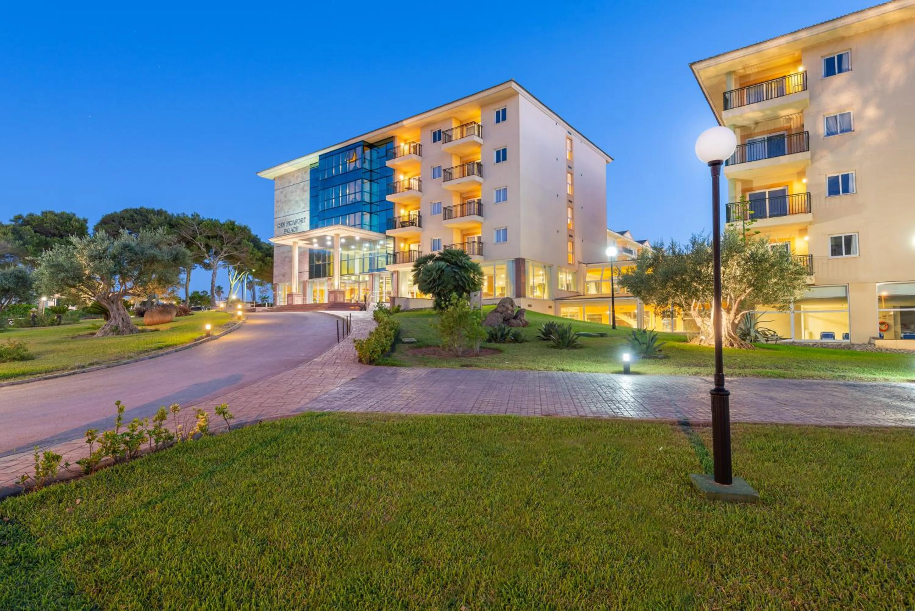 Property building in Can Picafort Palace