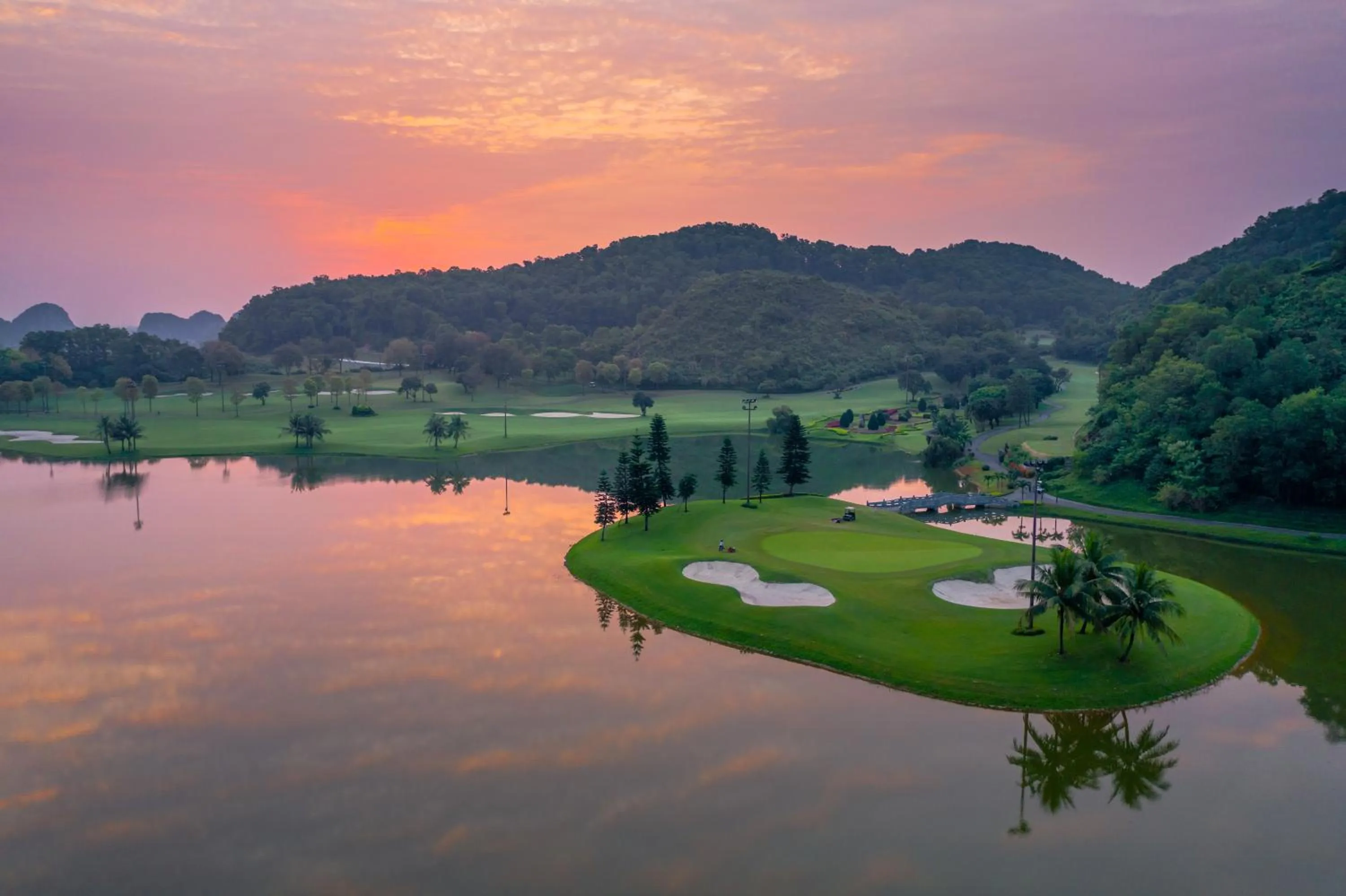 Golfcourse in The Five Resort & Golf Hoang Gia Ninh Binh