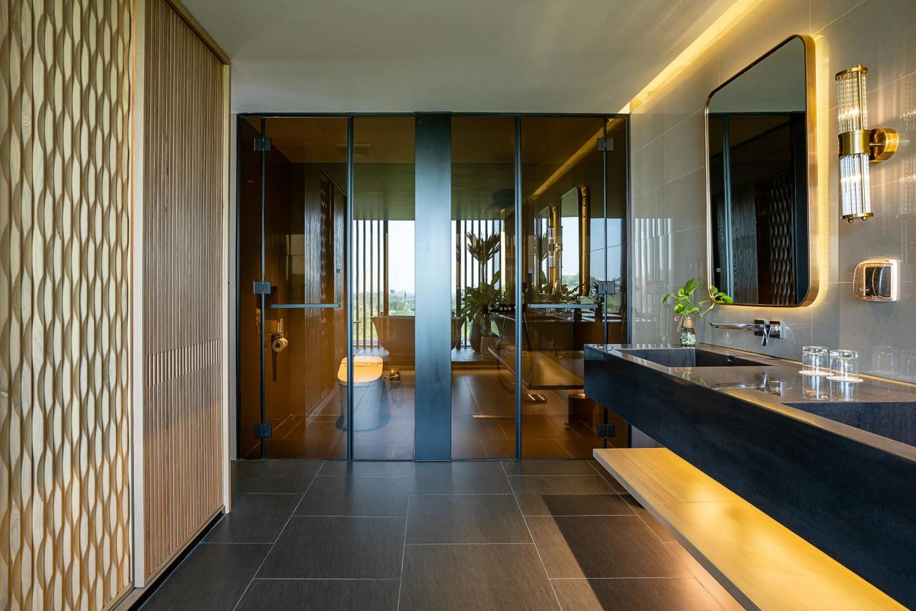 Shower in The Five Resort & Golf Hoang Gia Ninh Binh