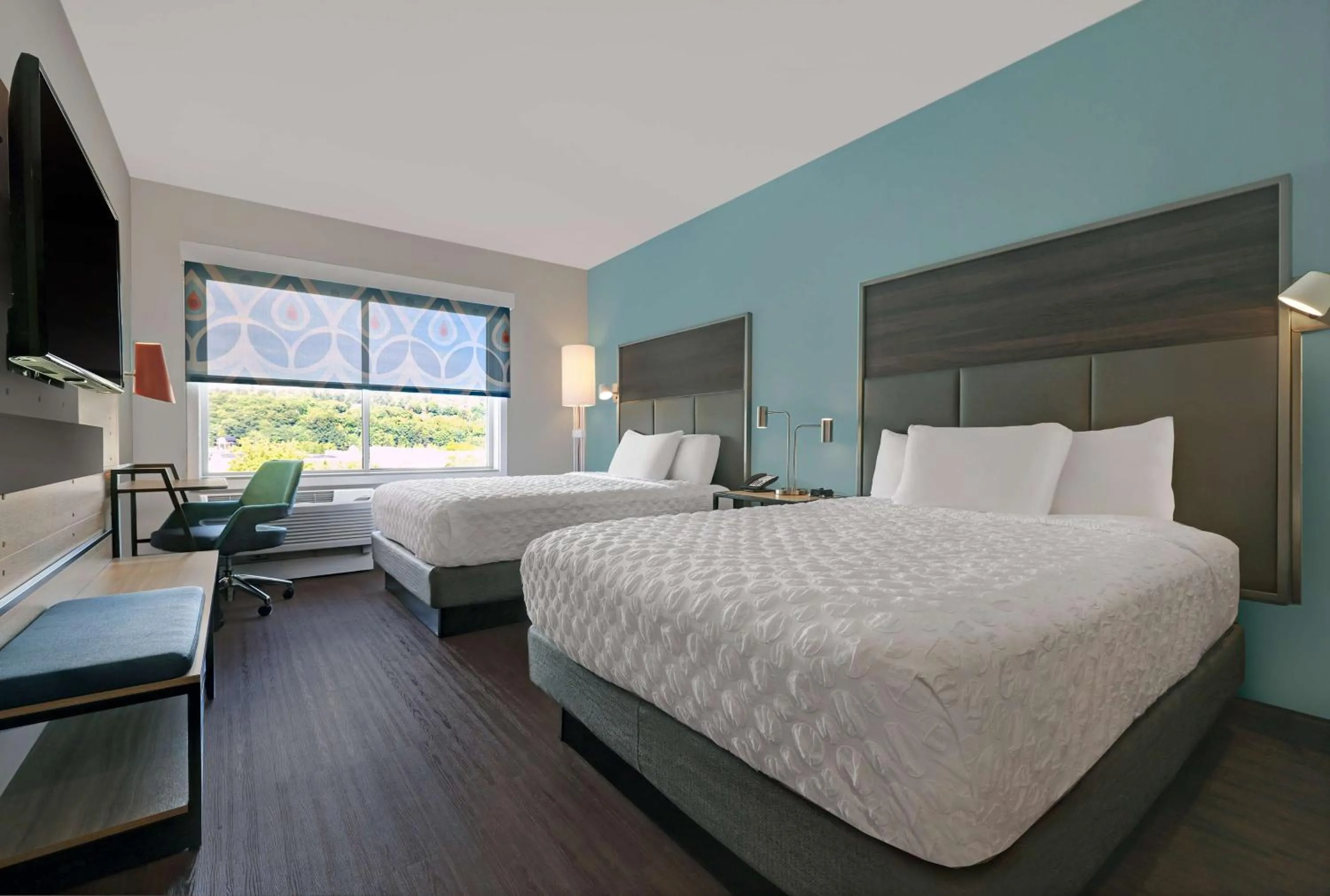 Bed in Tru By Hilton Tukwila Seattle Airport, Wa