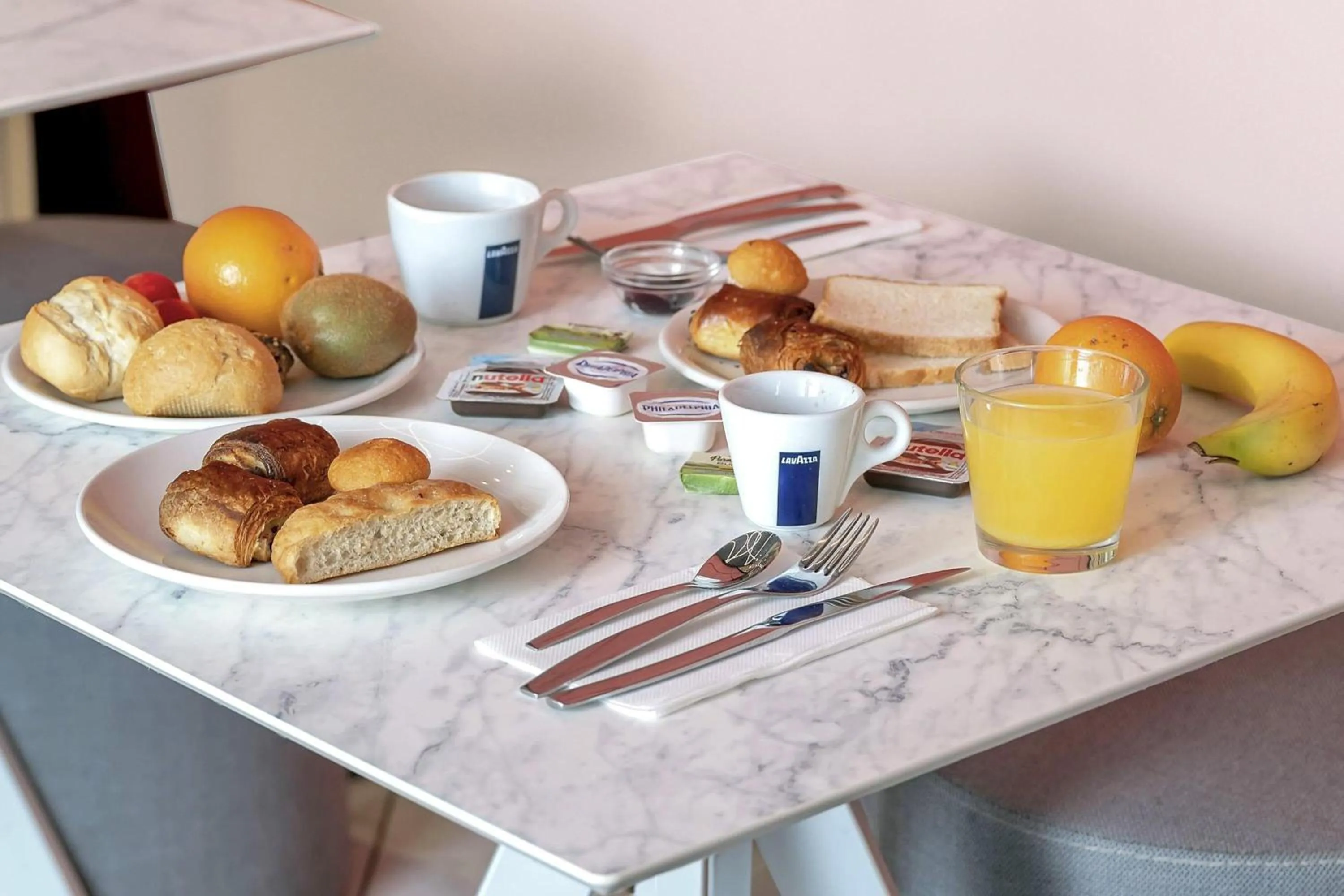 Restaurant/places to eat in B&B Hotel Bolzano