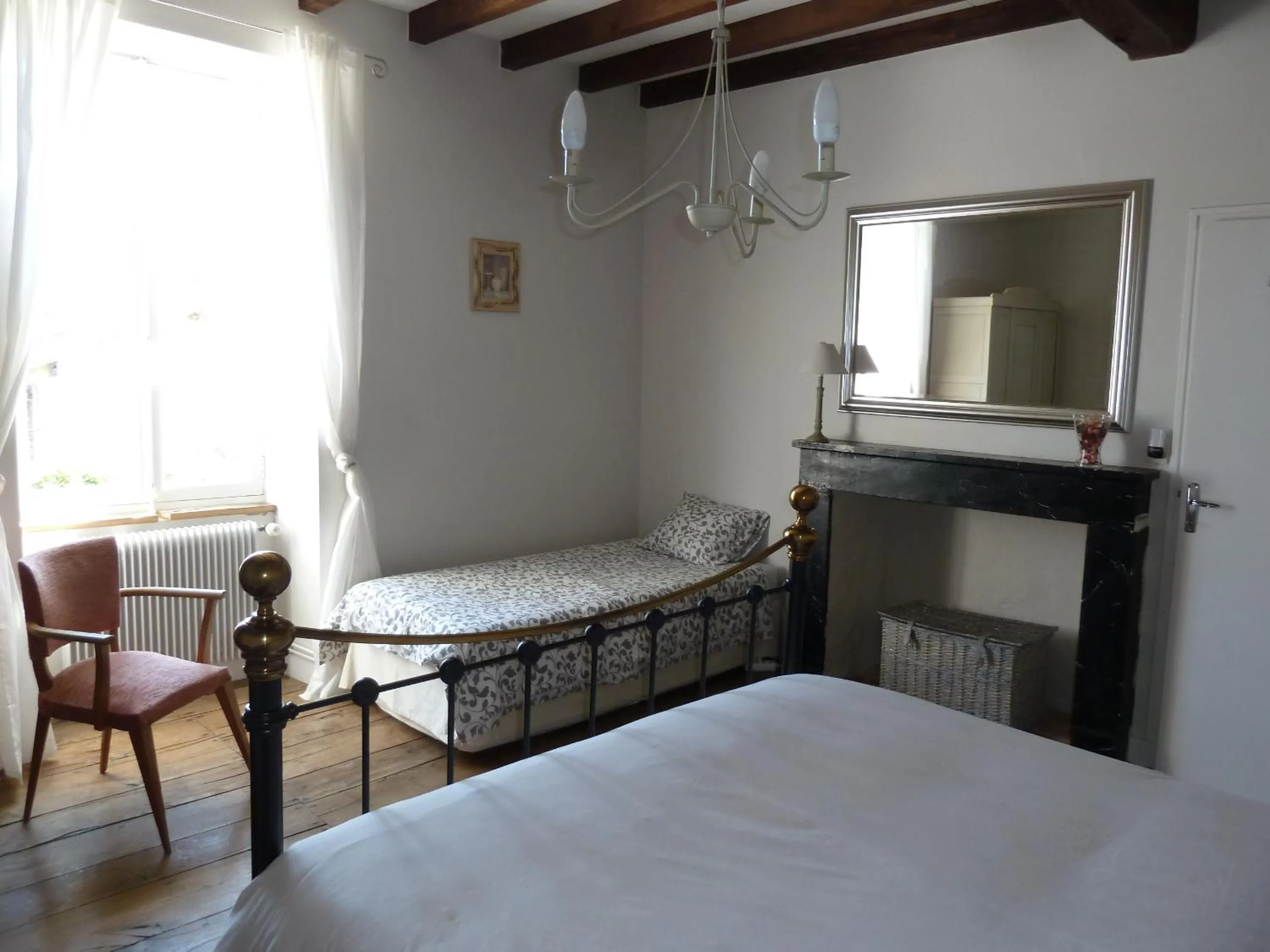 Bed in A L'Ombre Du Marronnier GITES