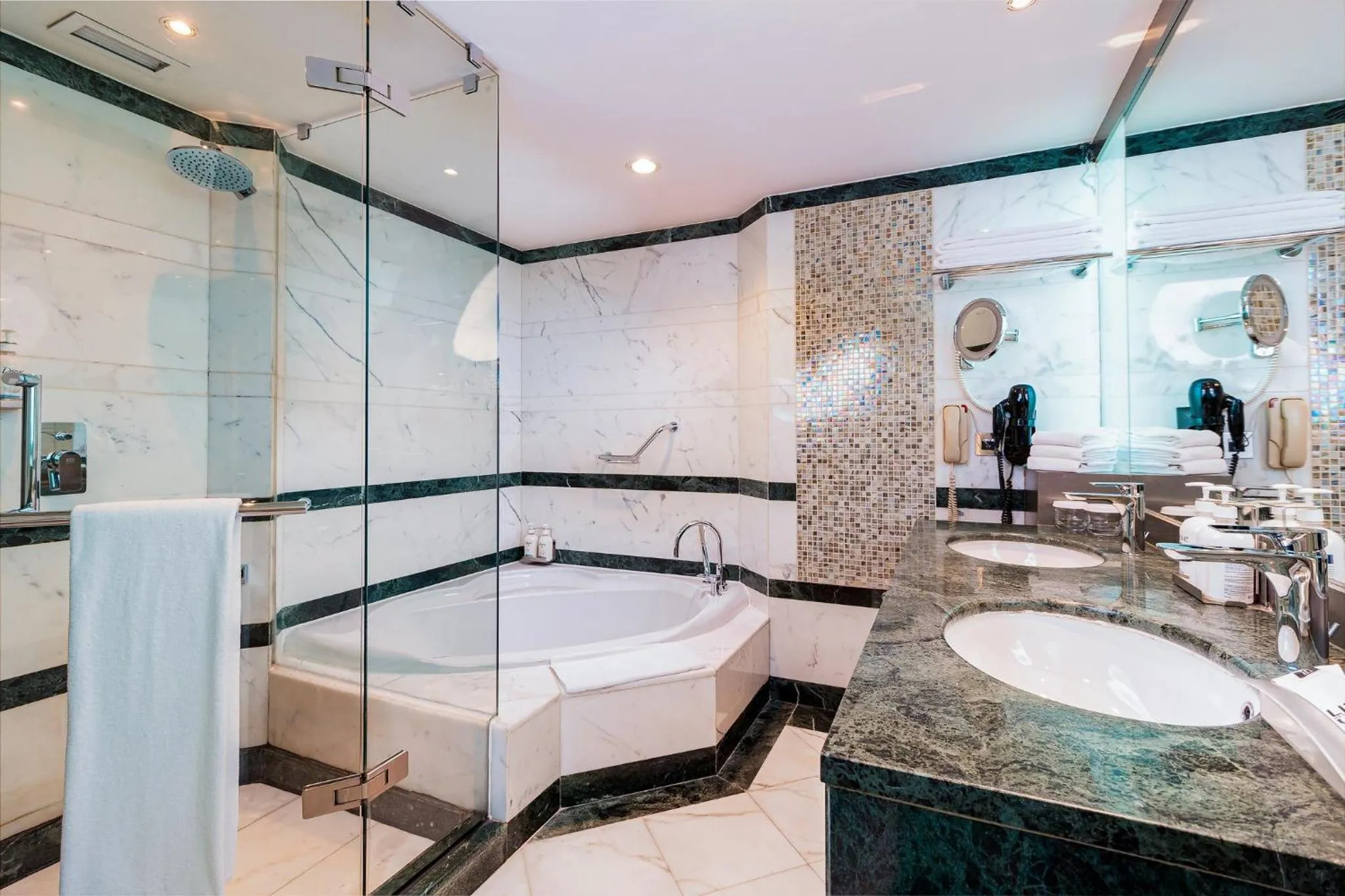 Bathroom in Holiday Inn Kuwait Al Thuraya City by IHG