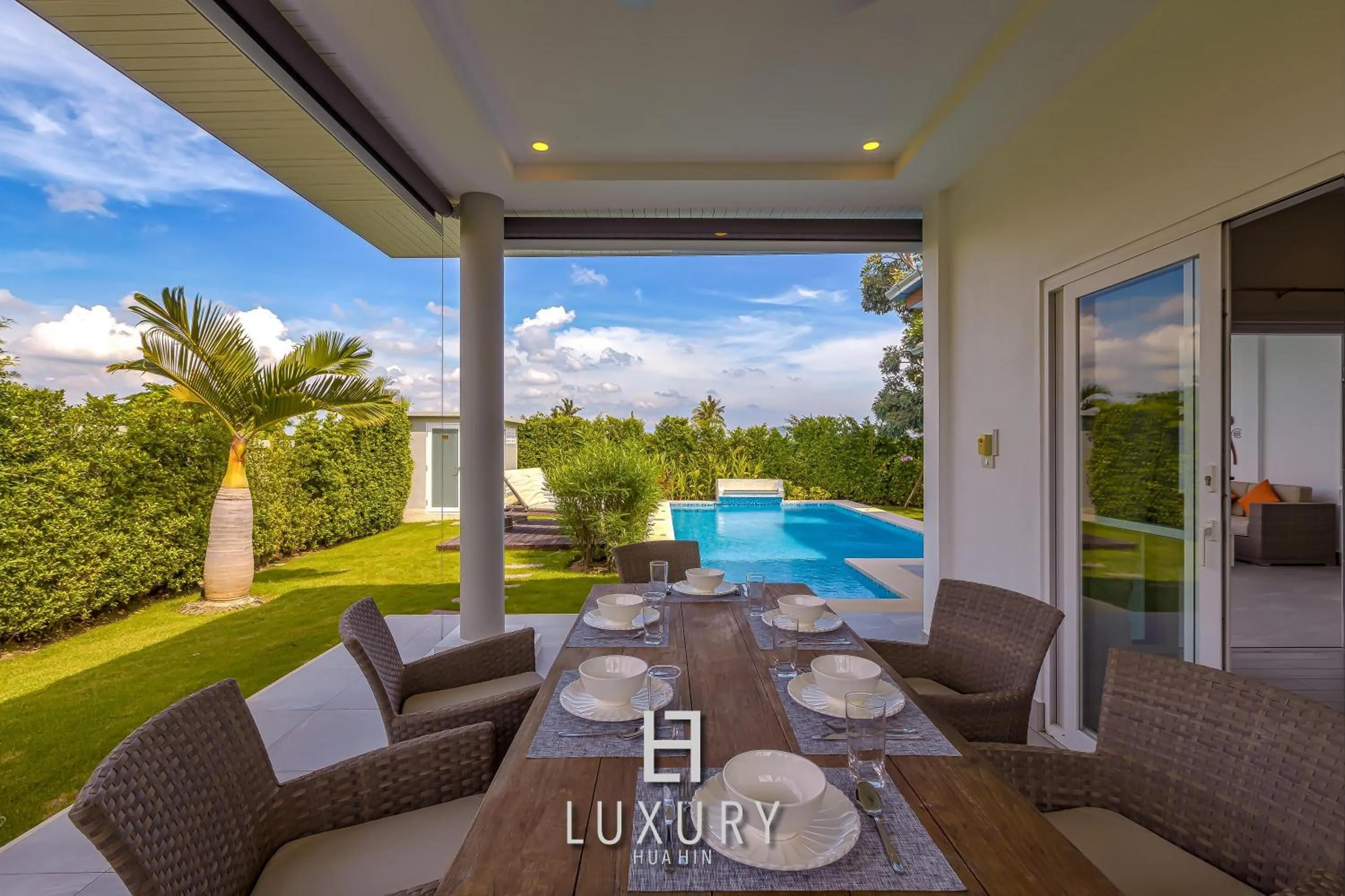 Modern 3 Bedroom Private Pool Villa - MP67