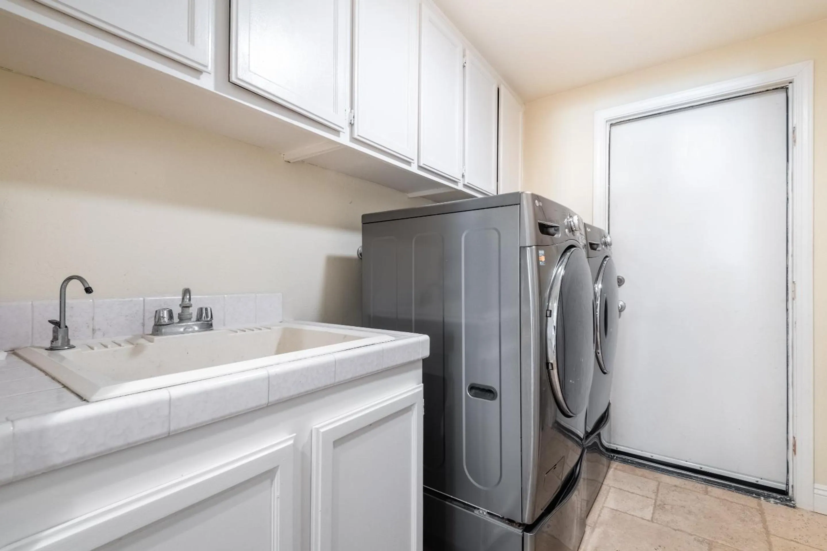 Luxury San Diego House, Beach, Pool & Pet-Friendly