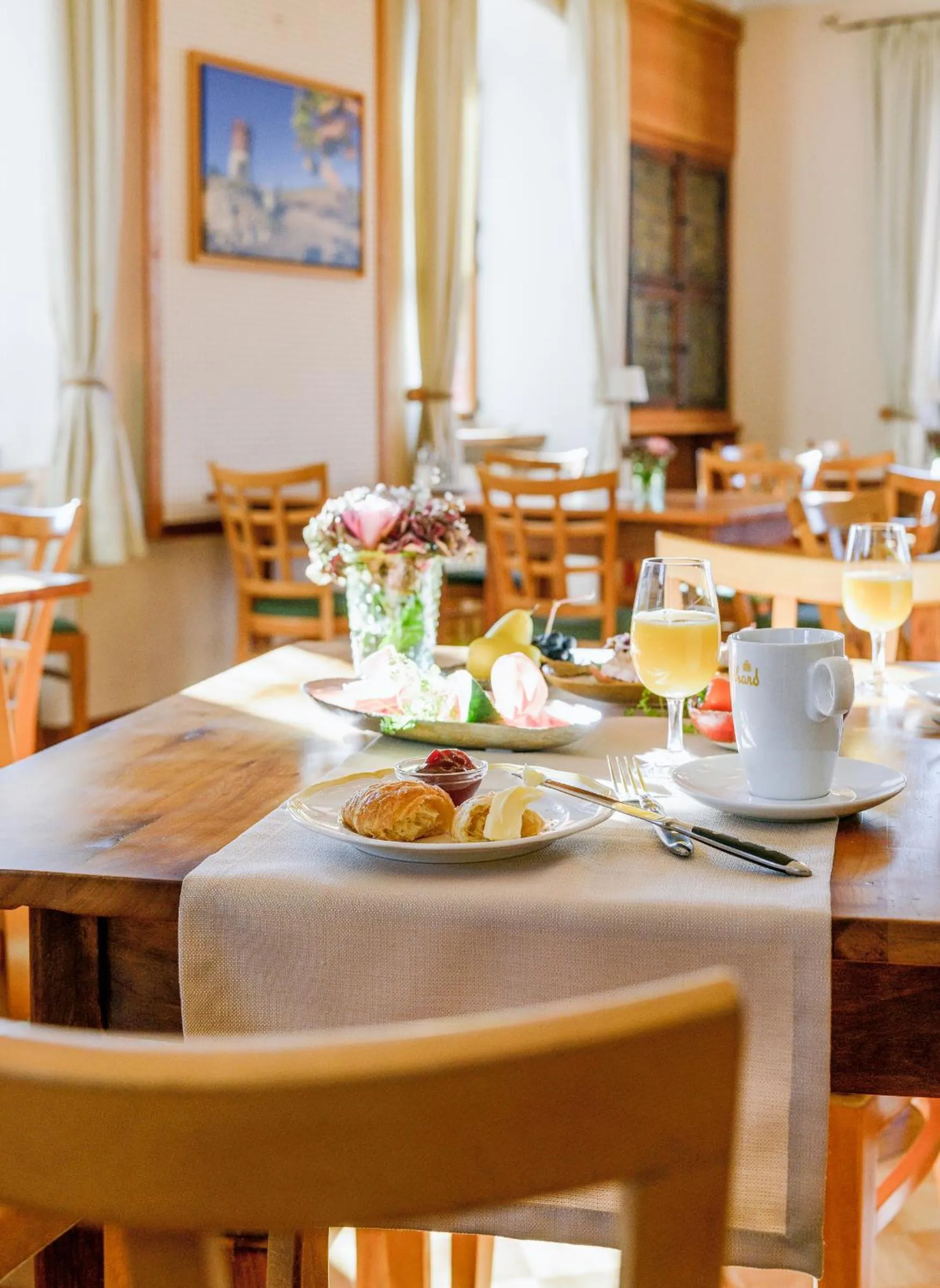 Restaurant/places to eat in Hotel Kollektur