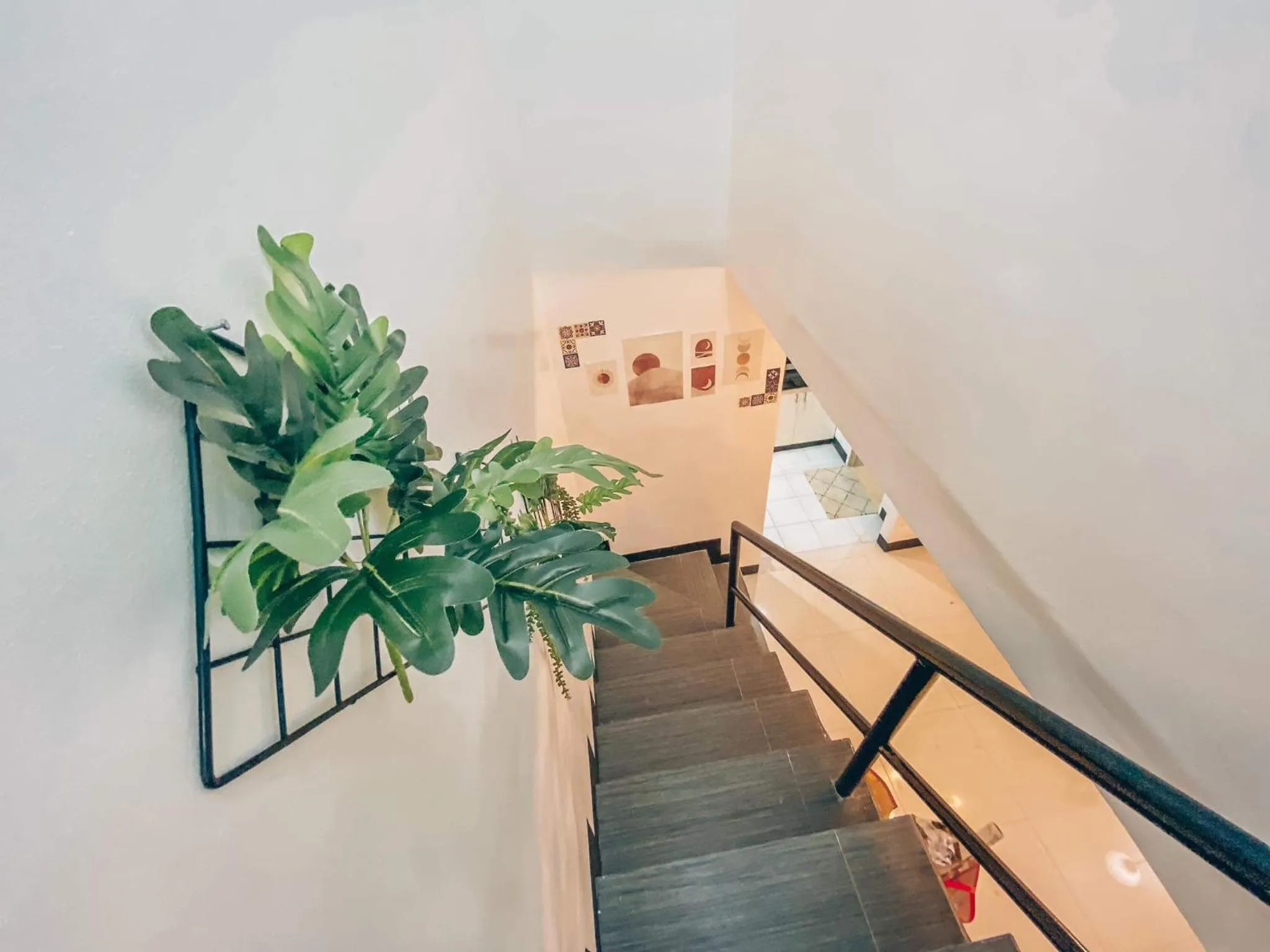 Decorative detail in Cozy Themed 2BR TownHouse - near Clark Airport - TRP1