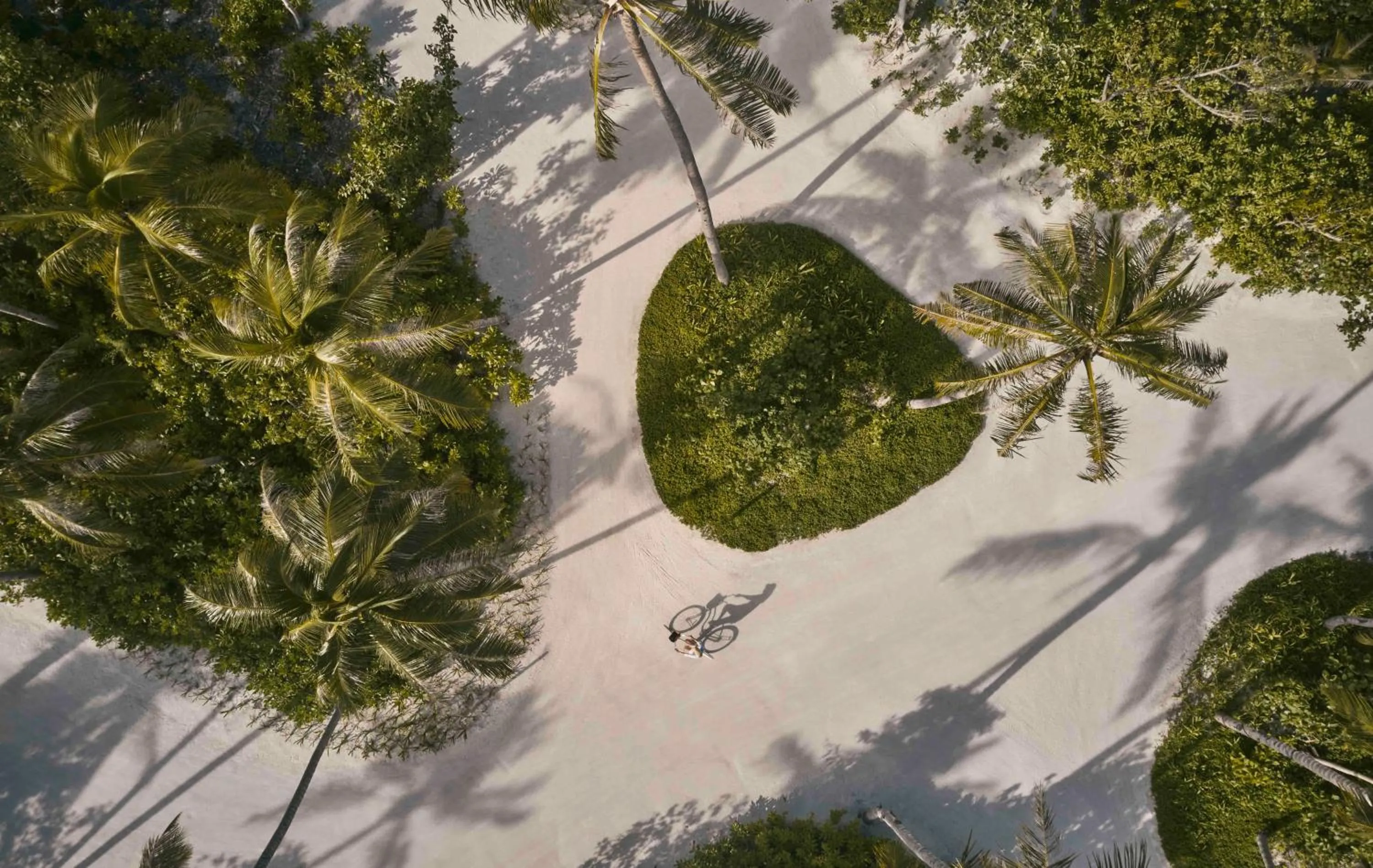 Cycling in Patina Maldives, Fari Islands