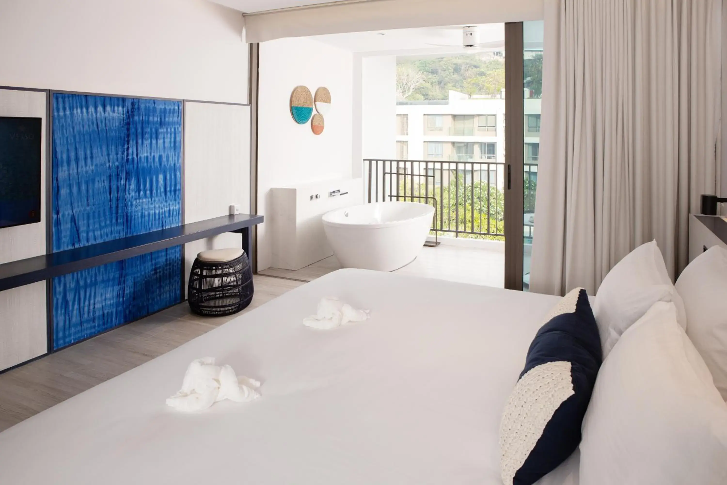 Deluxe King Room in VERSO Hua Hin - a Veranda Collection Deluxe King Room in VERSO Hua Hin - a Veranda Collection