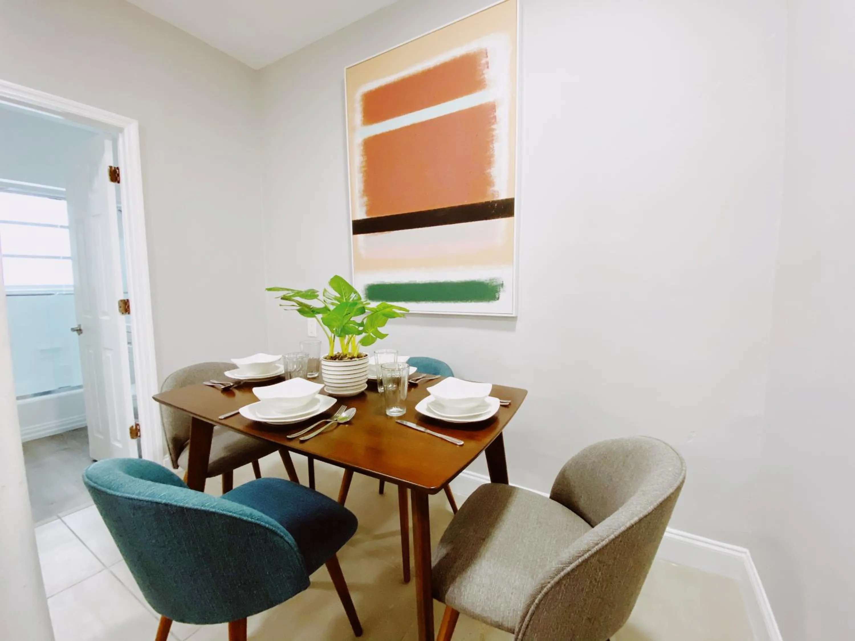 Dining area in Miami International by Lowkl