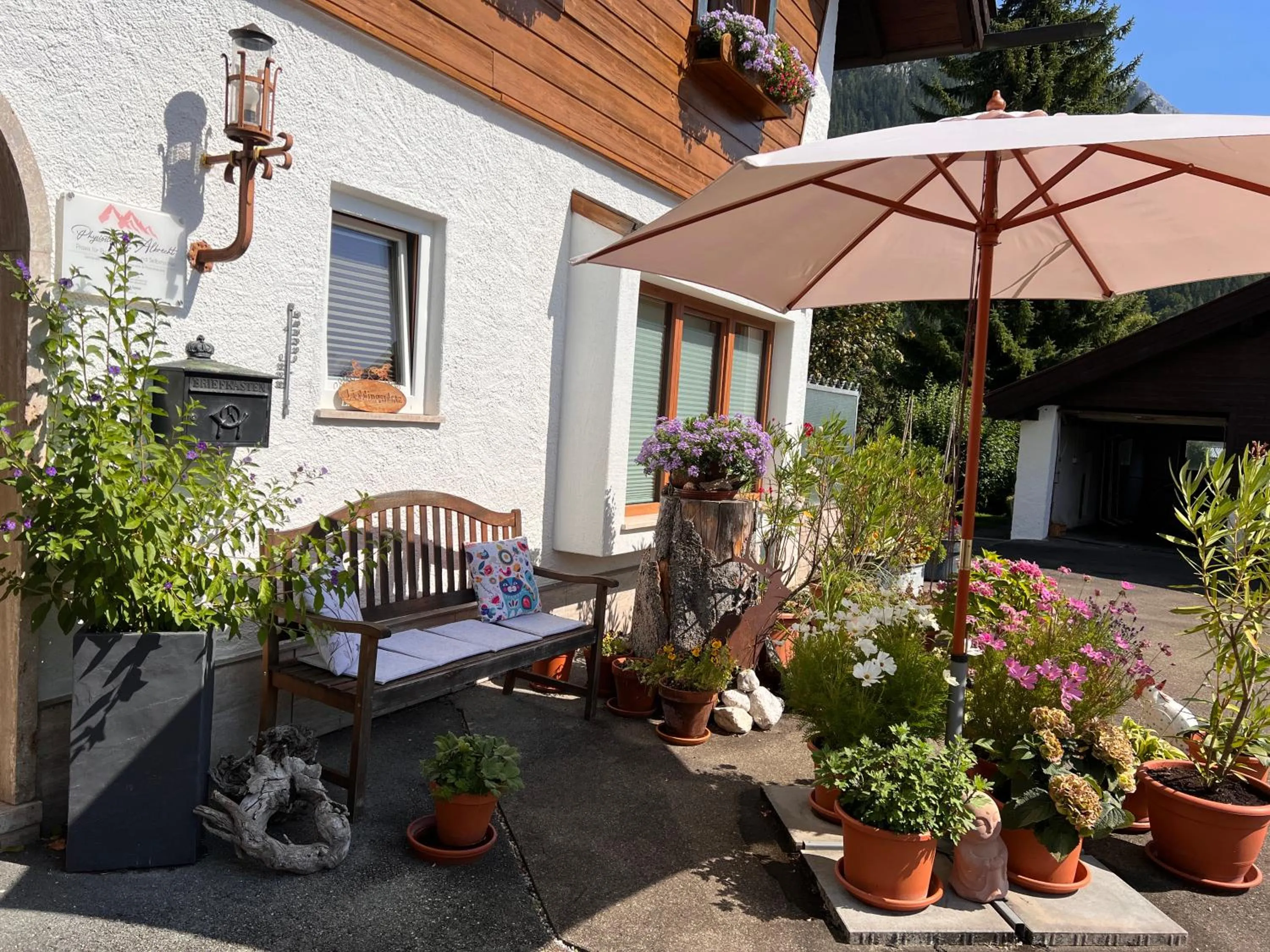 Property building in Gästehaus Edlhuber