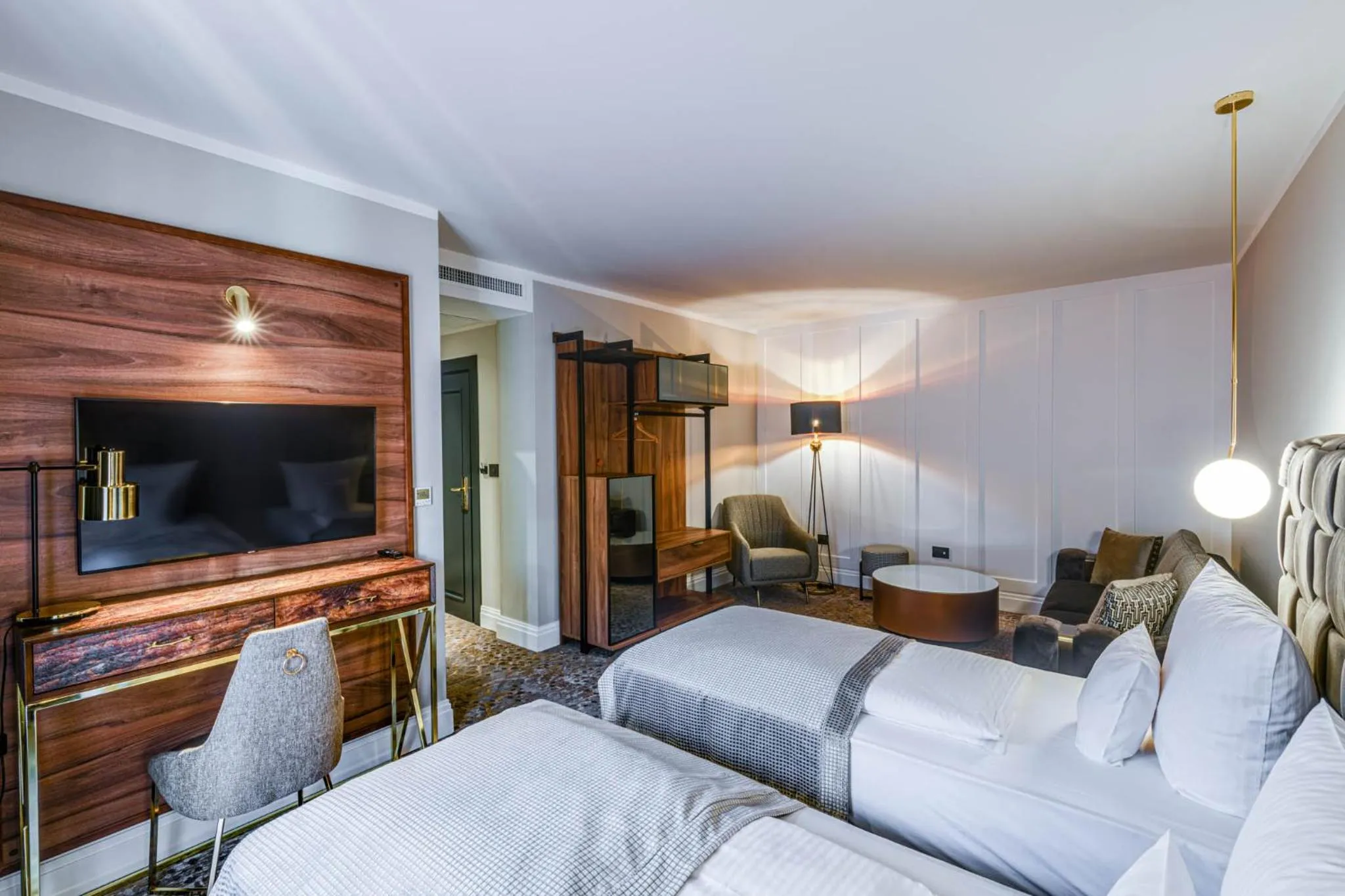 Bed in HOTEL BOUTIQUE DONNA ANNA