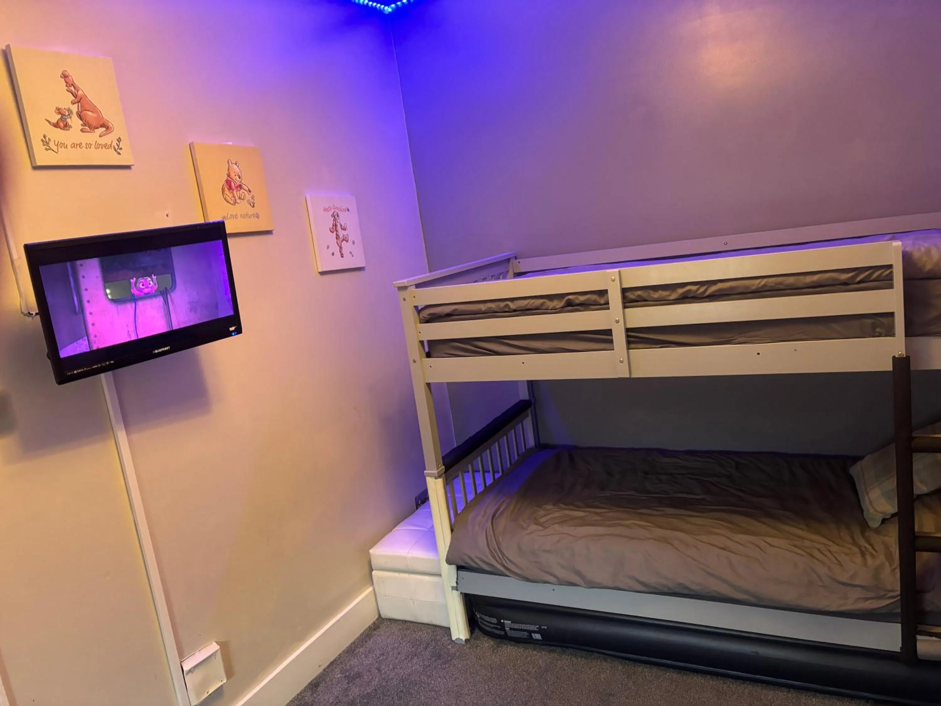 TV and multimedia, Bed in Three Tuns Ashwell