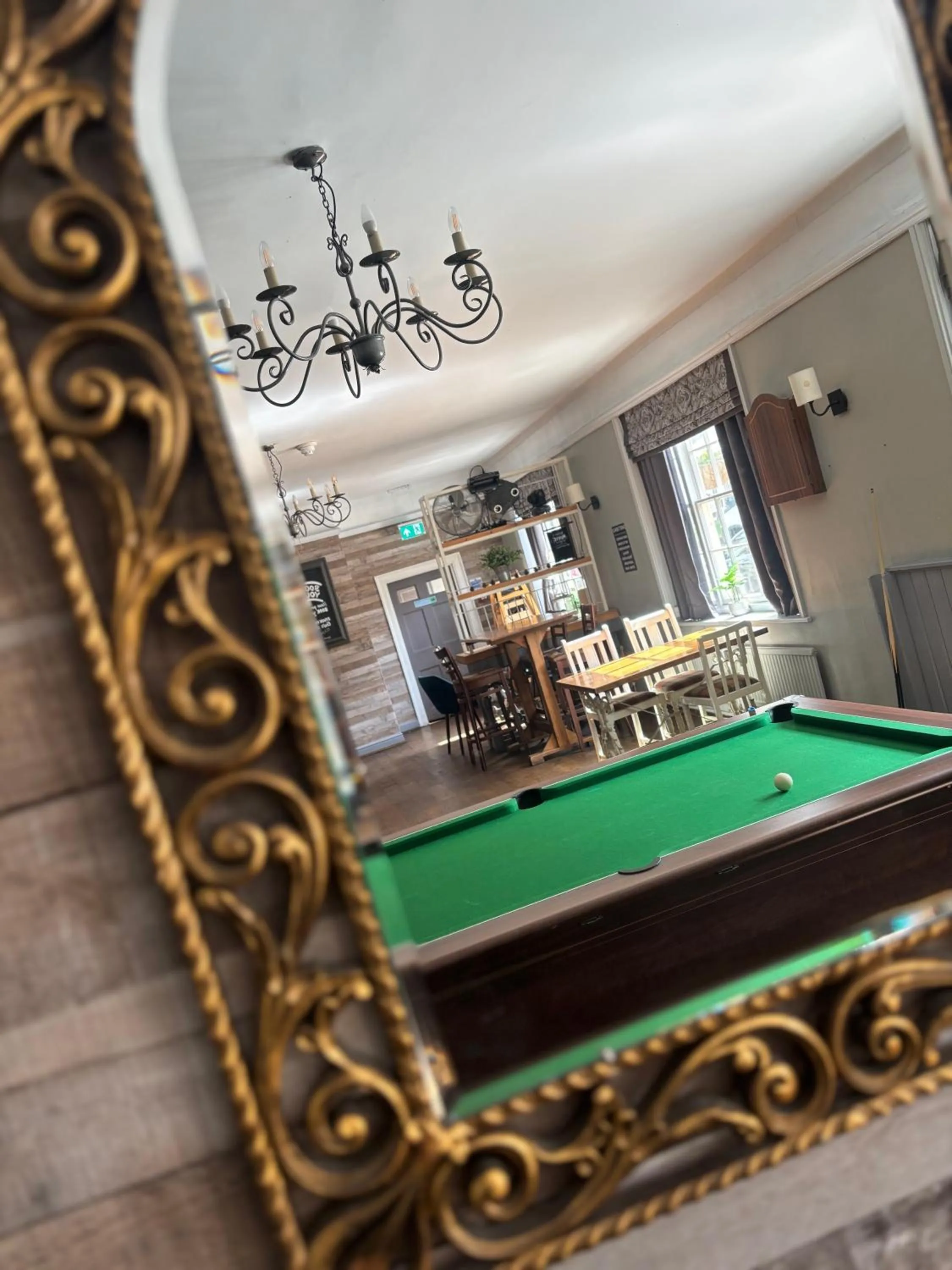 Communal lounge/ TV room in Three Tuns Ashwell